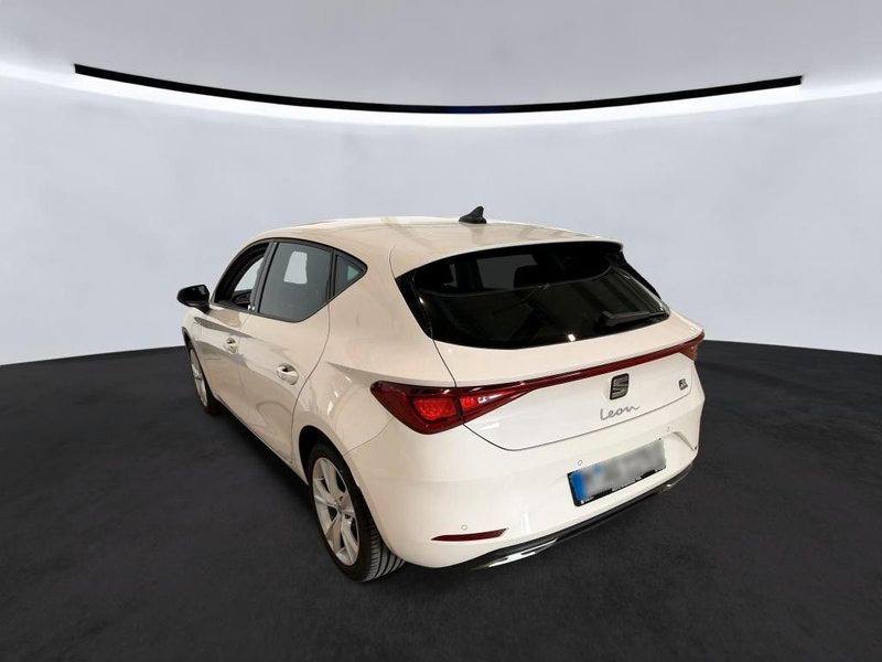 SEAT Leon FR 1.4e/TSI Navi SHZ LED PDC Alu17 — photo 3