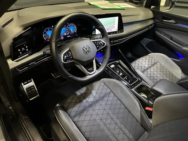 Volkswagen Golf view 17
