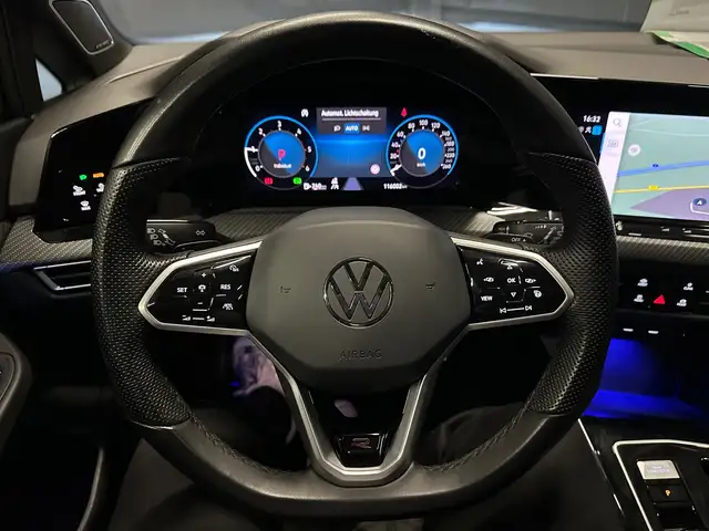 Volkswagen Golf view 18