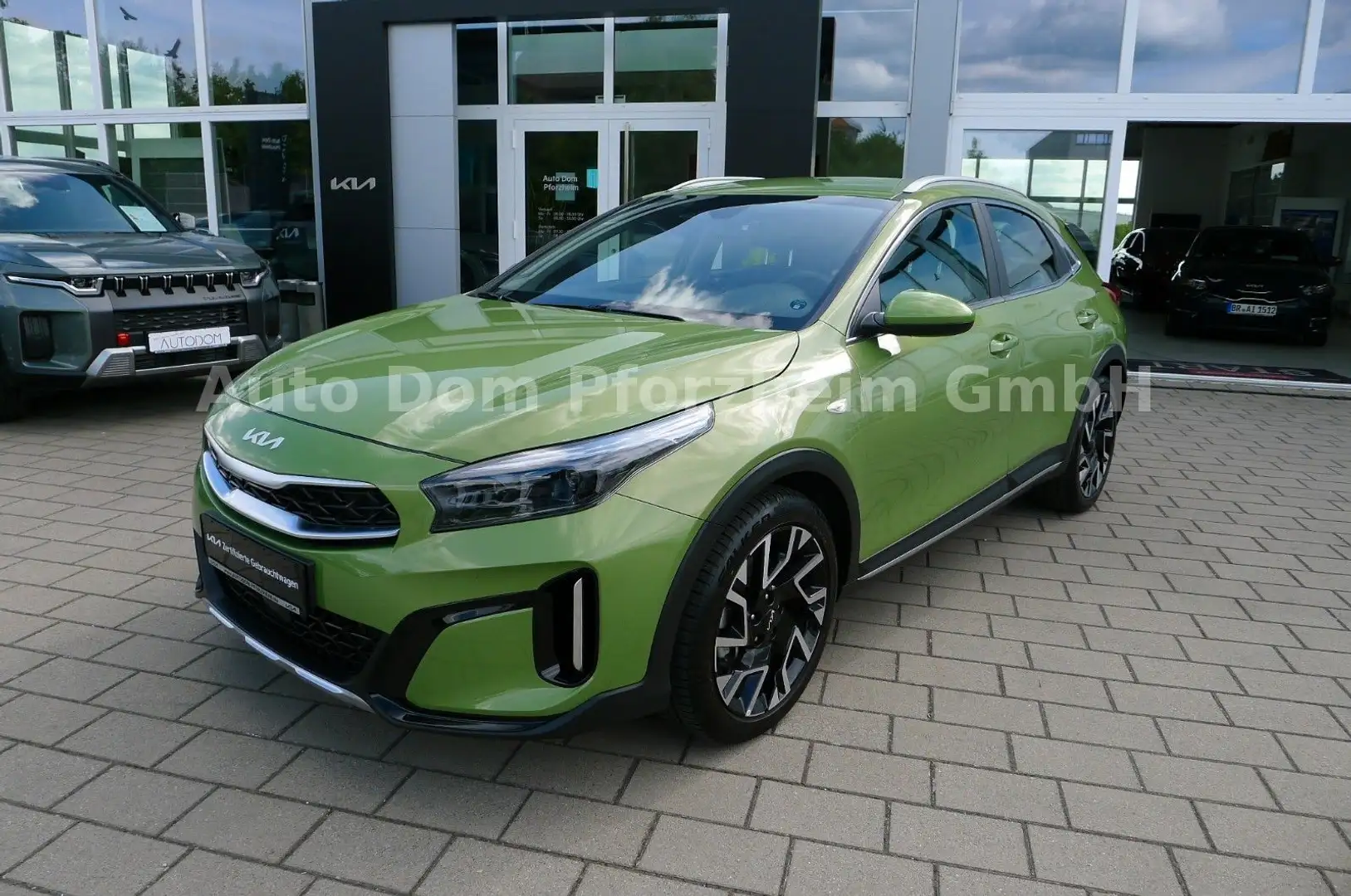 Kia XCeed 1.5 T-GDI DCT Vision + Komfort-Paket/NAVI Vert - 1