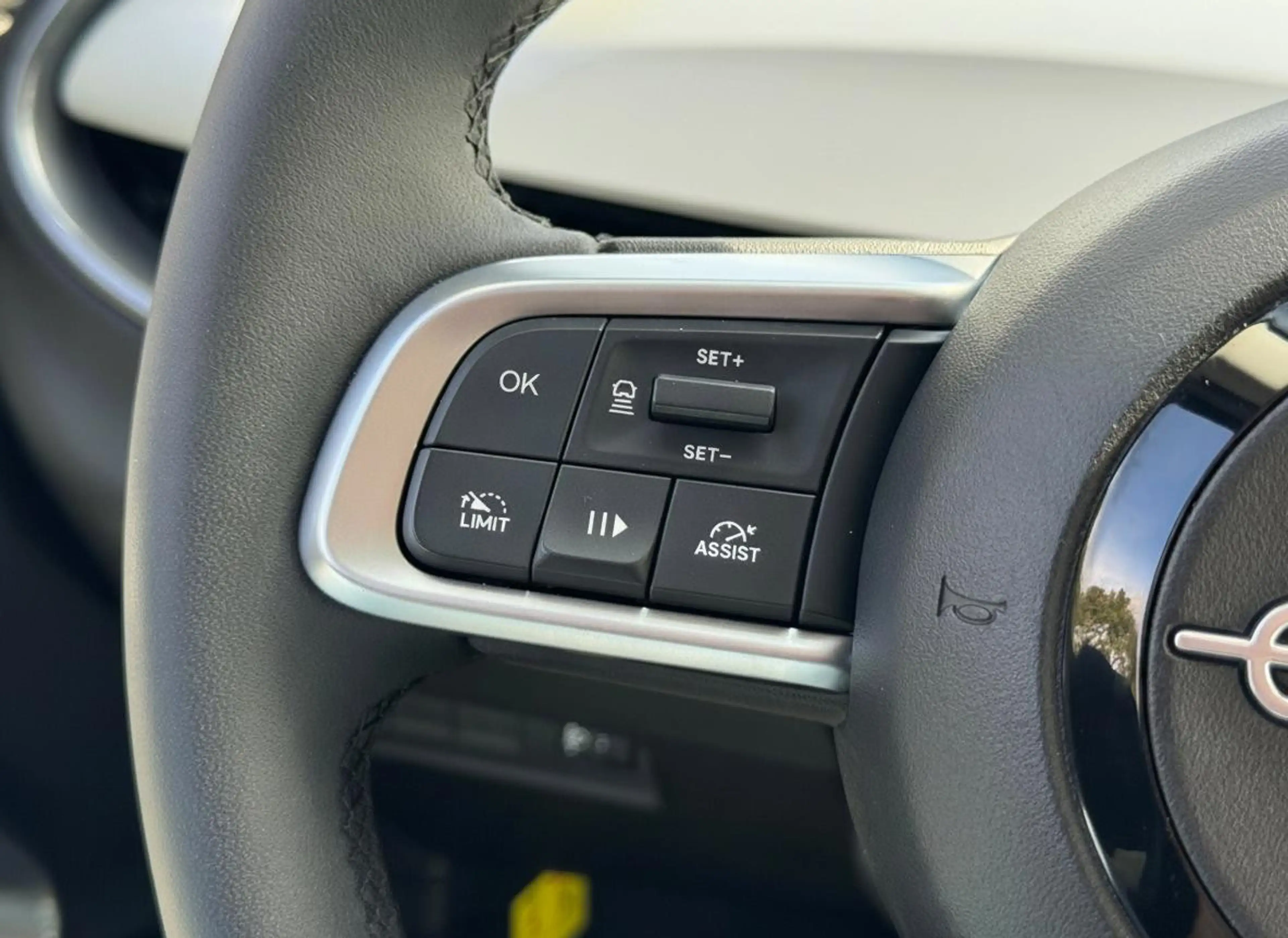Fiat 600 1.2 Hybrid La Prima | Elektrische a-klep | Adaptiv — photo 21