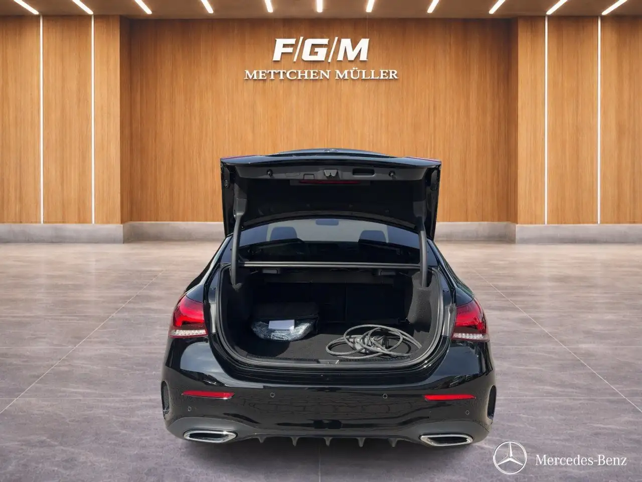Mercedes-Benz A-Class A 250e Limousine AMG-LINE+PANO+CARPLAY+NIGHT+AMB.+, миниатюра 5