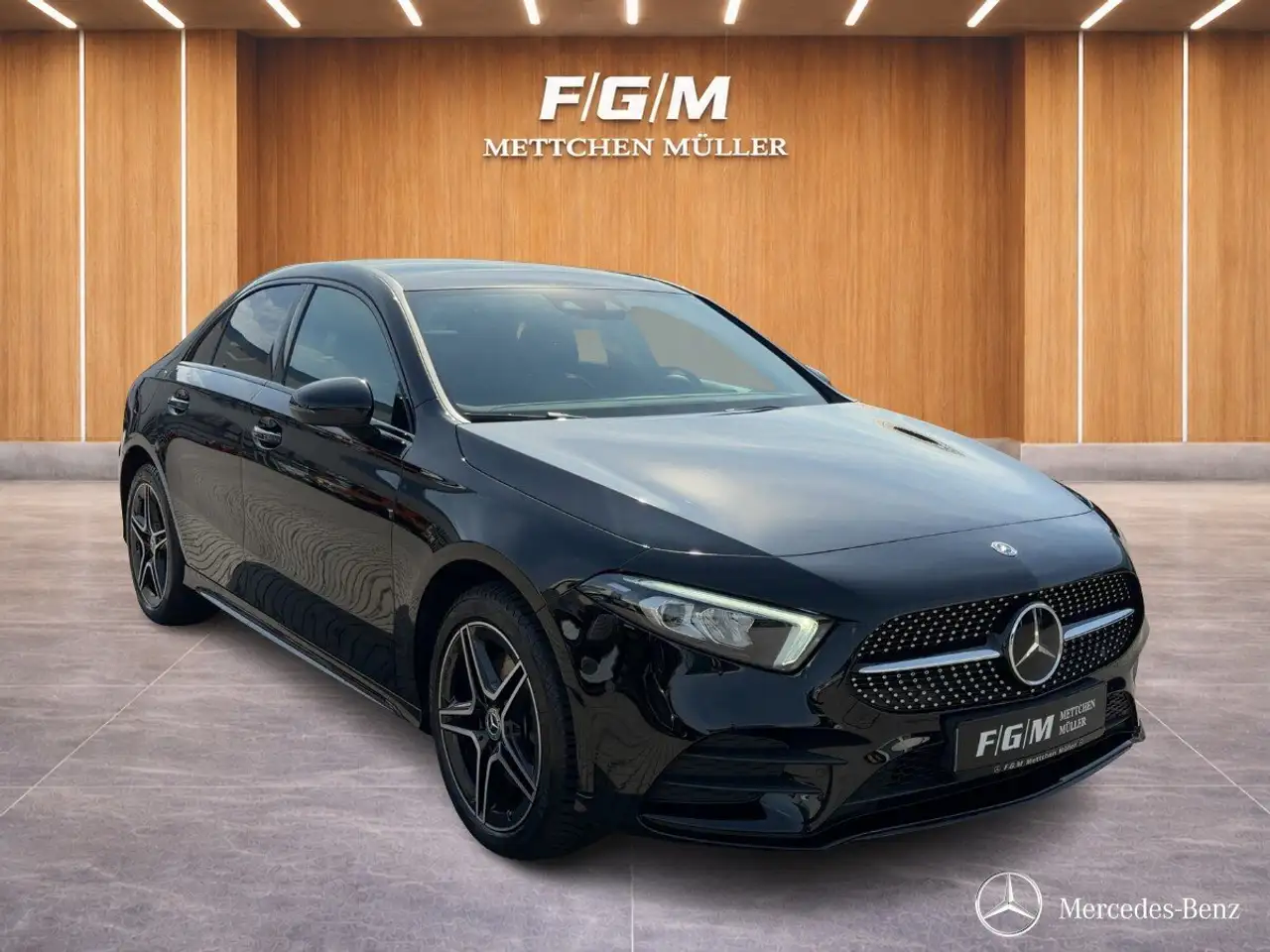Mercedes-Benz A-Class A 250e Limousine AMG-LINE+PANO+CARPLAY+NIGHT+AMB.+, миниатюра 4