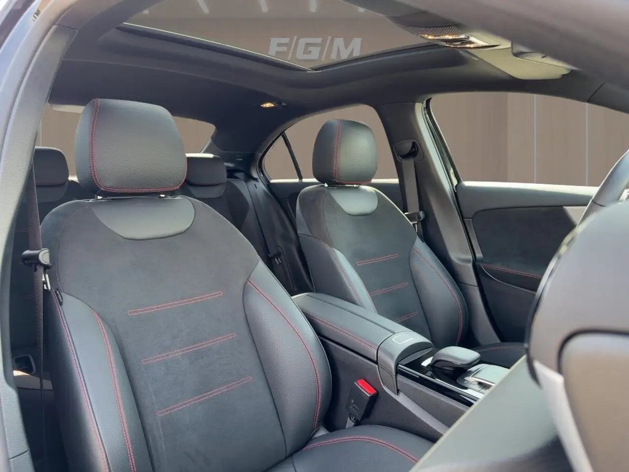 Mercedes-Benz A-Class A 250e Limousine AMG-LINE+PANO+CARPLAY+NIGHT+AMB.+, миниатюра 18