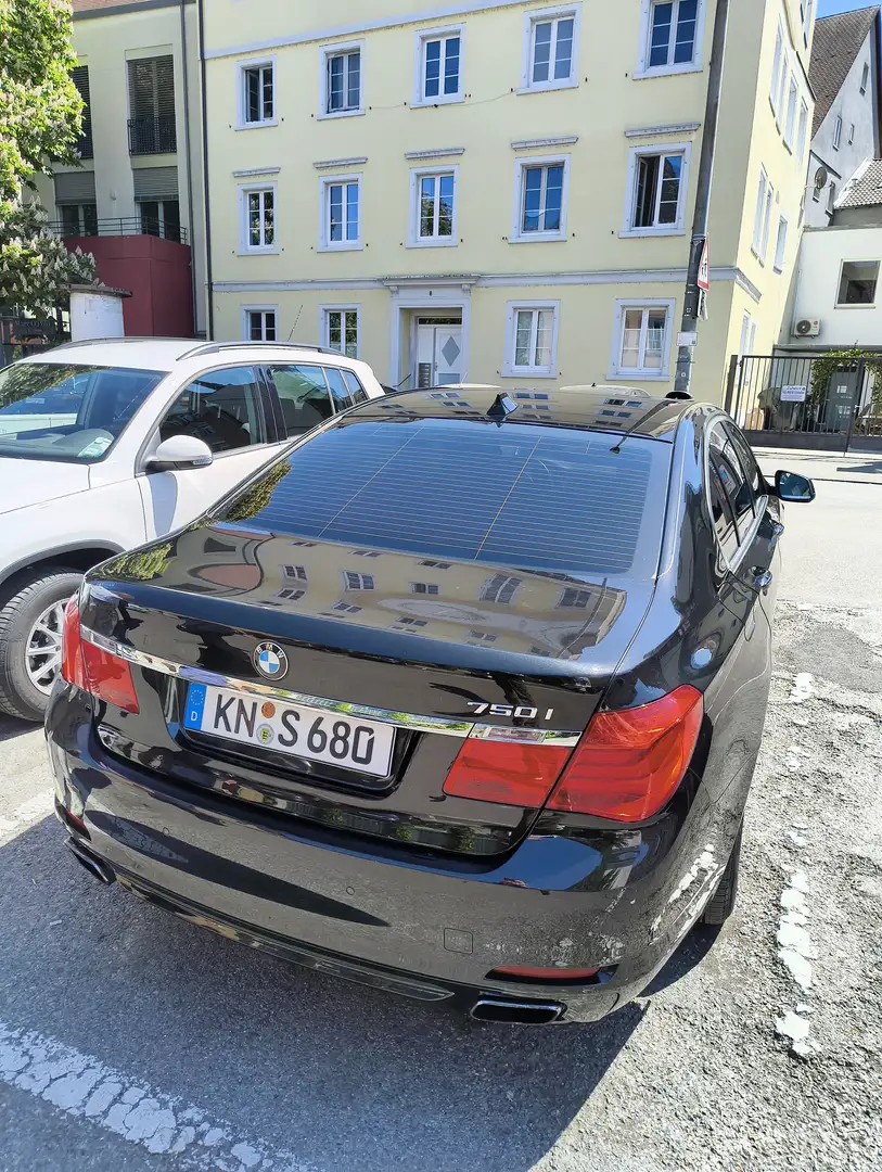 BMW 750 750i xDrive (F01) V8 Bi-Turbo Vollausstattung Schwarz - 1