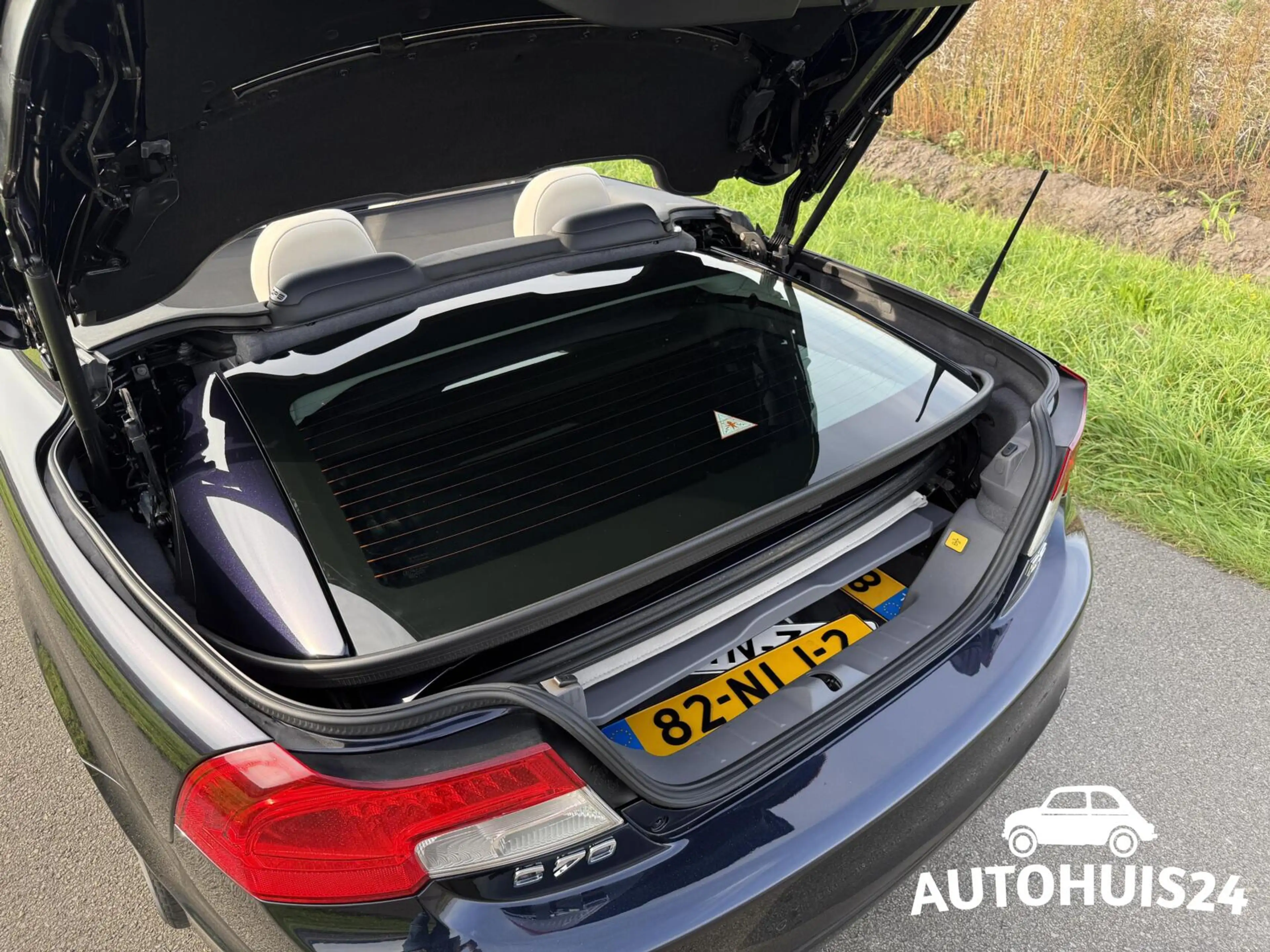 Volvo C70 Convertible 2.0 D3 Momentum 5-Cilinder|NL-AUTO|DEA — photo 48