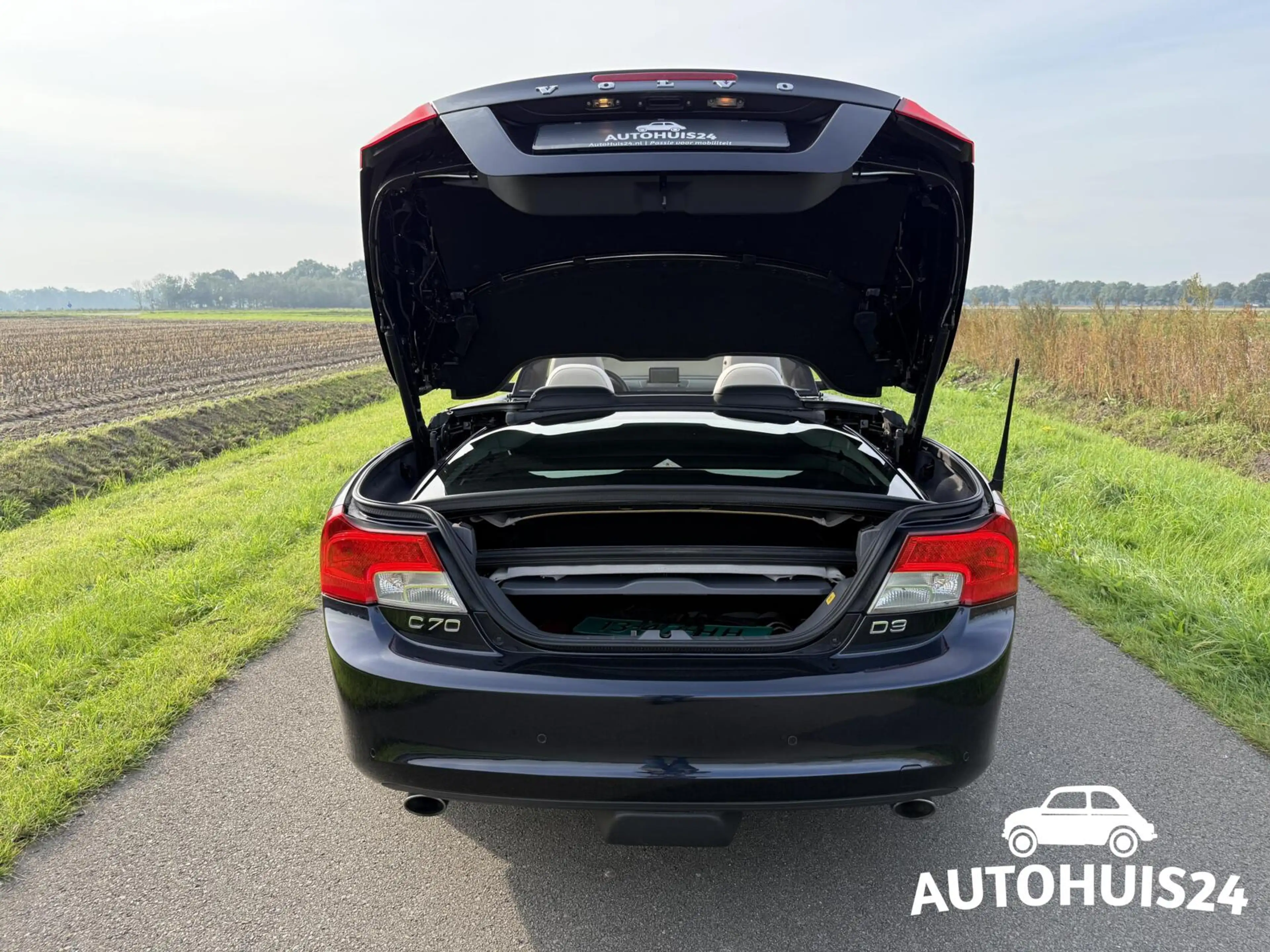 Volvo C70 Convertible 2.0 D3 Momentum 5-Cilinder|NL-AUTO|DEA — photo 10
