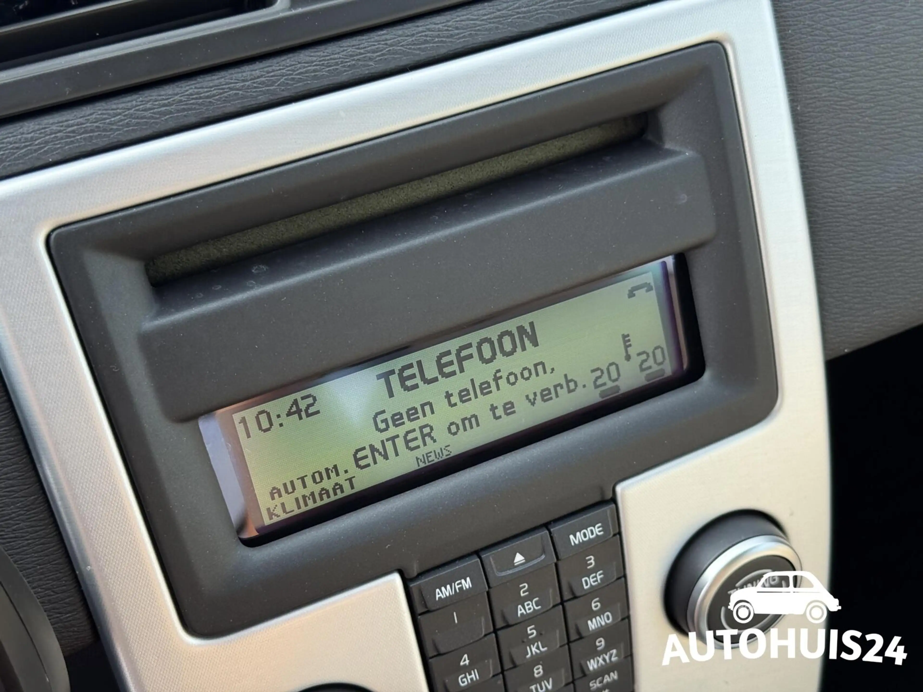 Volvo C70 Convertible 2.0 D3 Momentum 5-Cilinder|NL-AUTO|DEA — photo 16