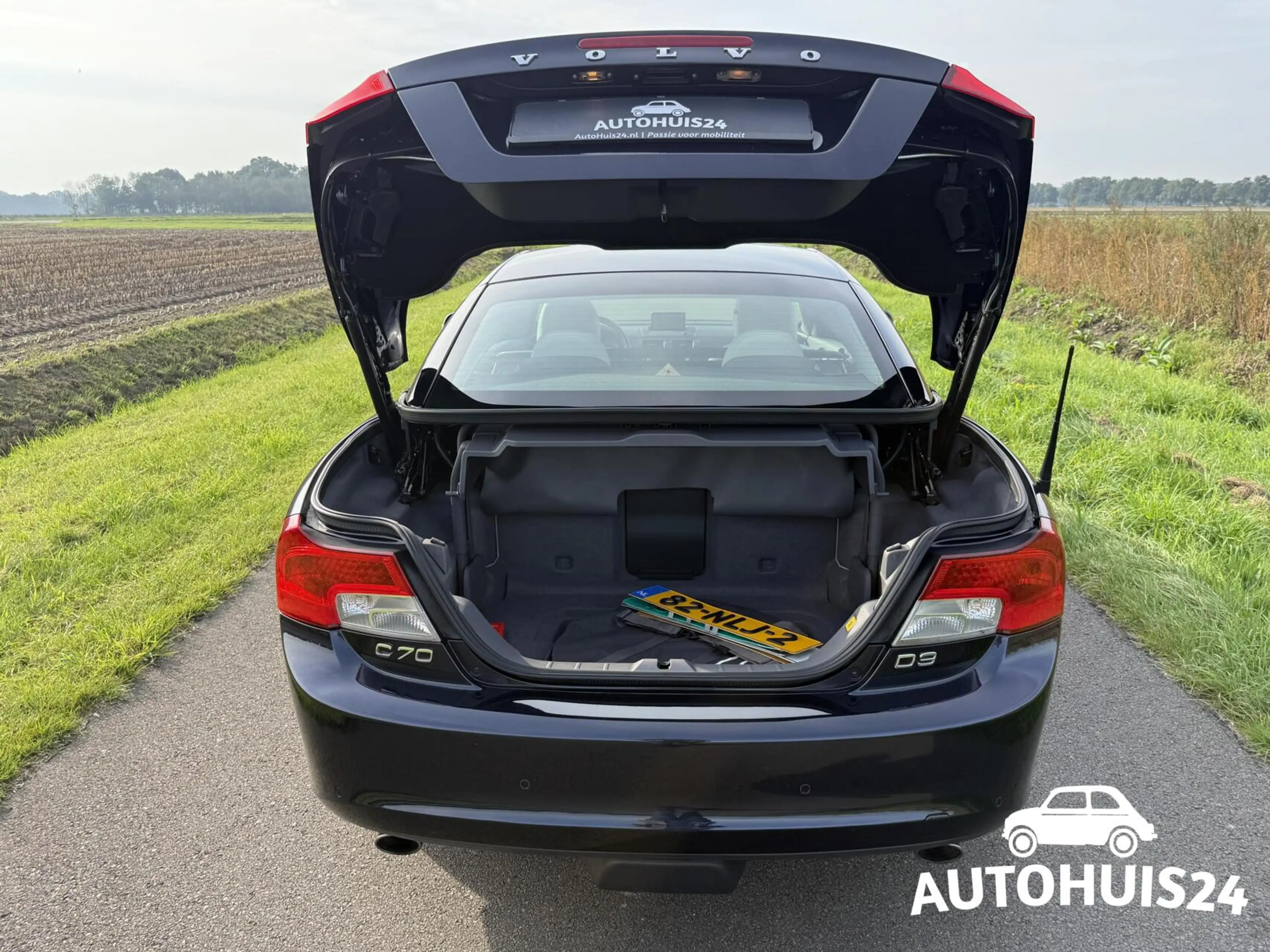 Volvo C70 Convertible 2.0 D3 Momentum 5-Cilinder|NL-AUTO|DEA — photo 35