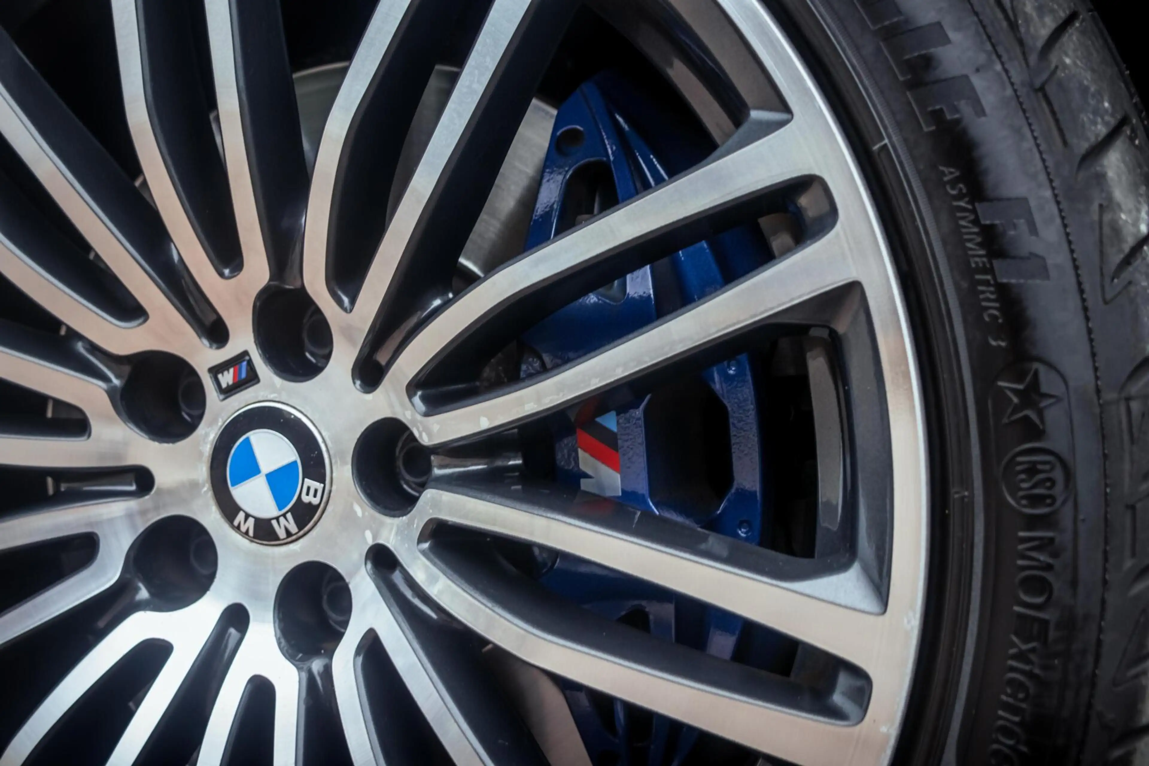 BMW 530 5-serie Touring 530i M-Sport|ACC|Pano|HUD|4WS|Memo — photo 15