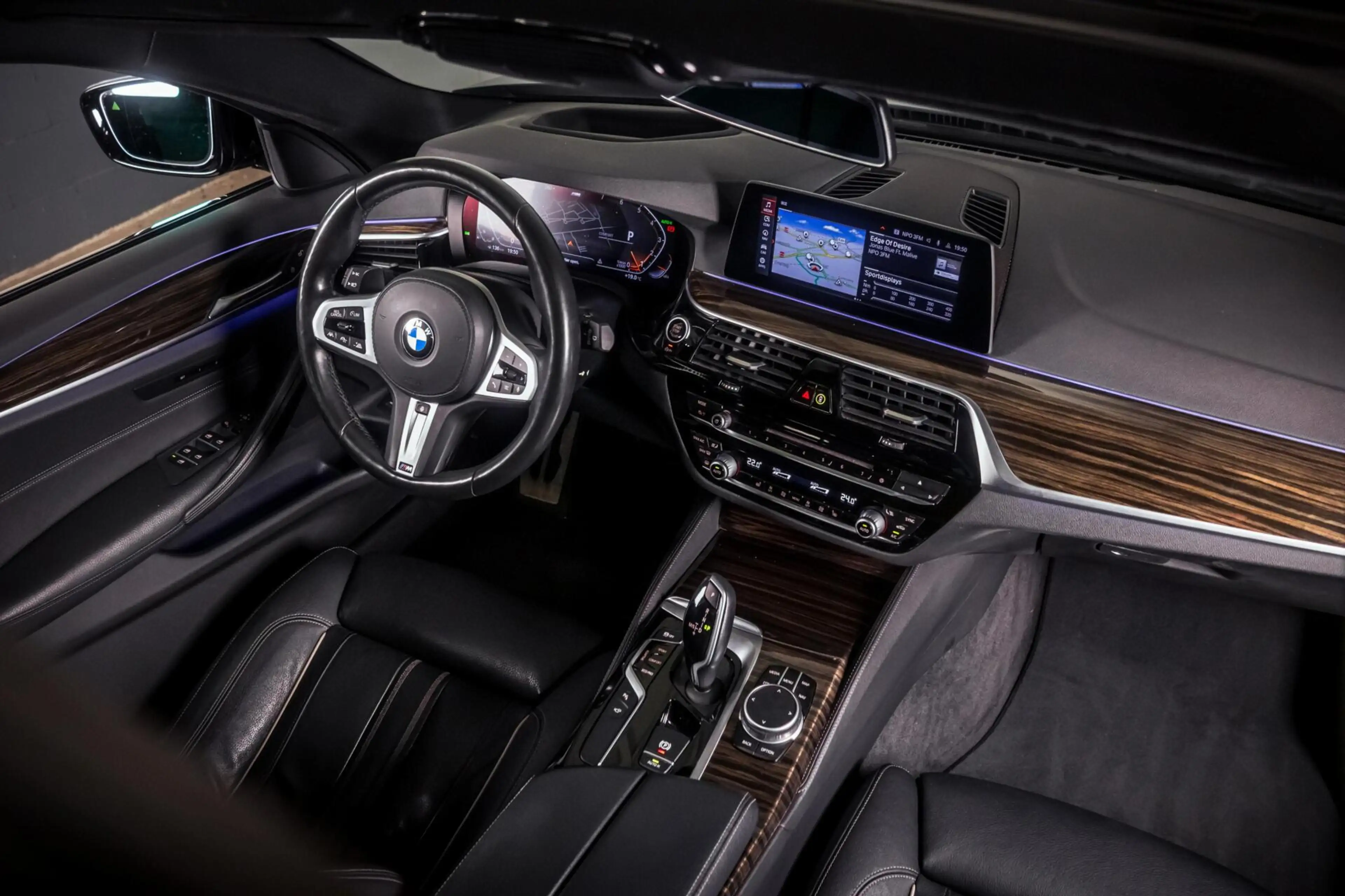 BMW 530 5-serie Touring 530i M-Sport|ACC|Pano|HUD|4WS|Memo — photo 5