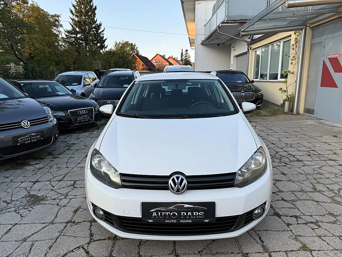Volkswagen Golf R abbit 1,6 TDI-ANHÄNGERKUPPLUNG-1/3 ZINSFREI FIN... Weiß - 2
