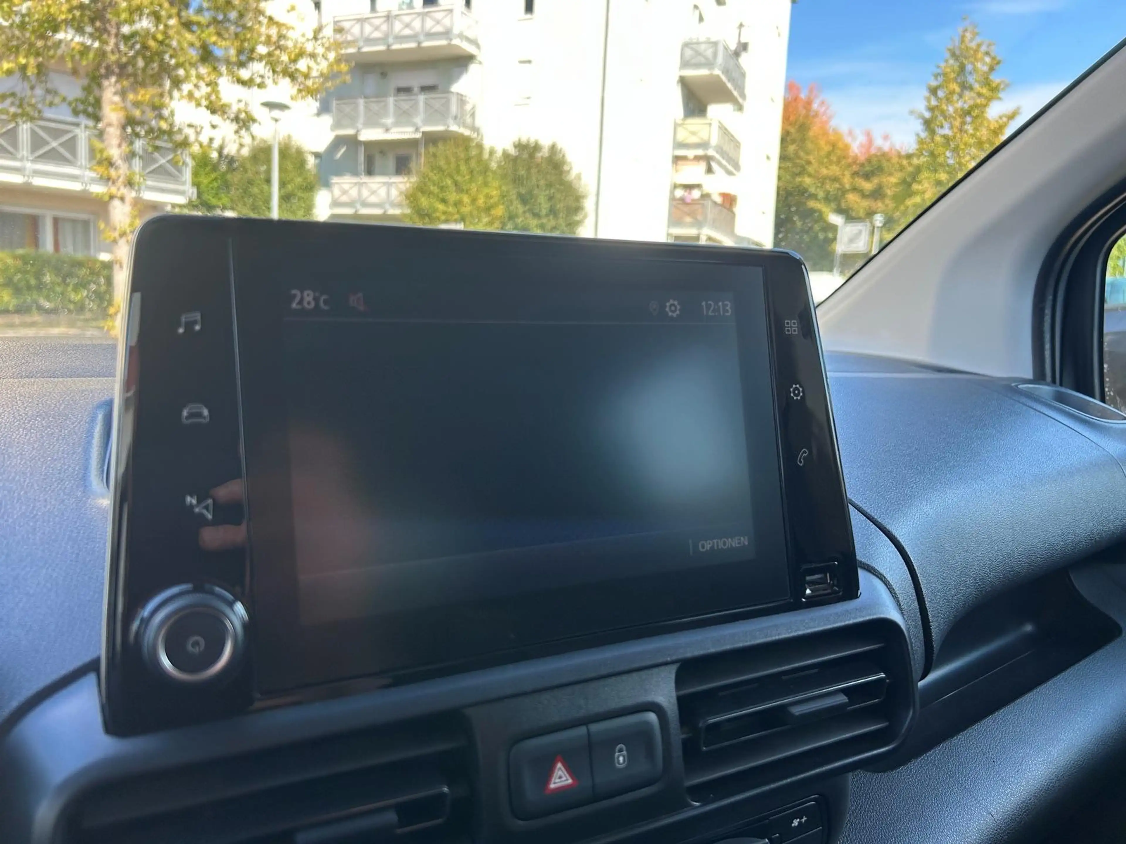 Toyota Proace City Proace City 1.2 Team Deutschland L1 ACC Totwinkel — photo 10
