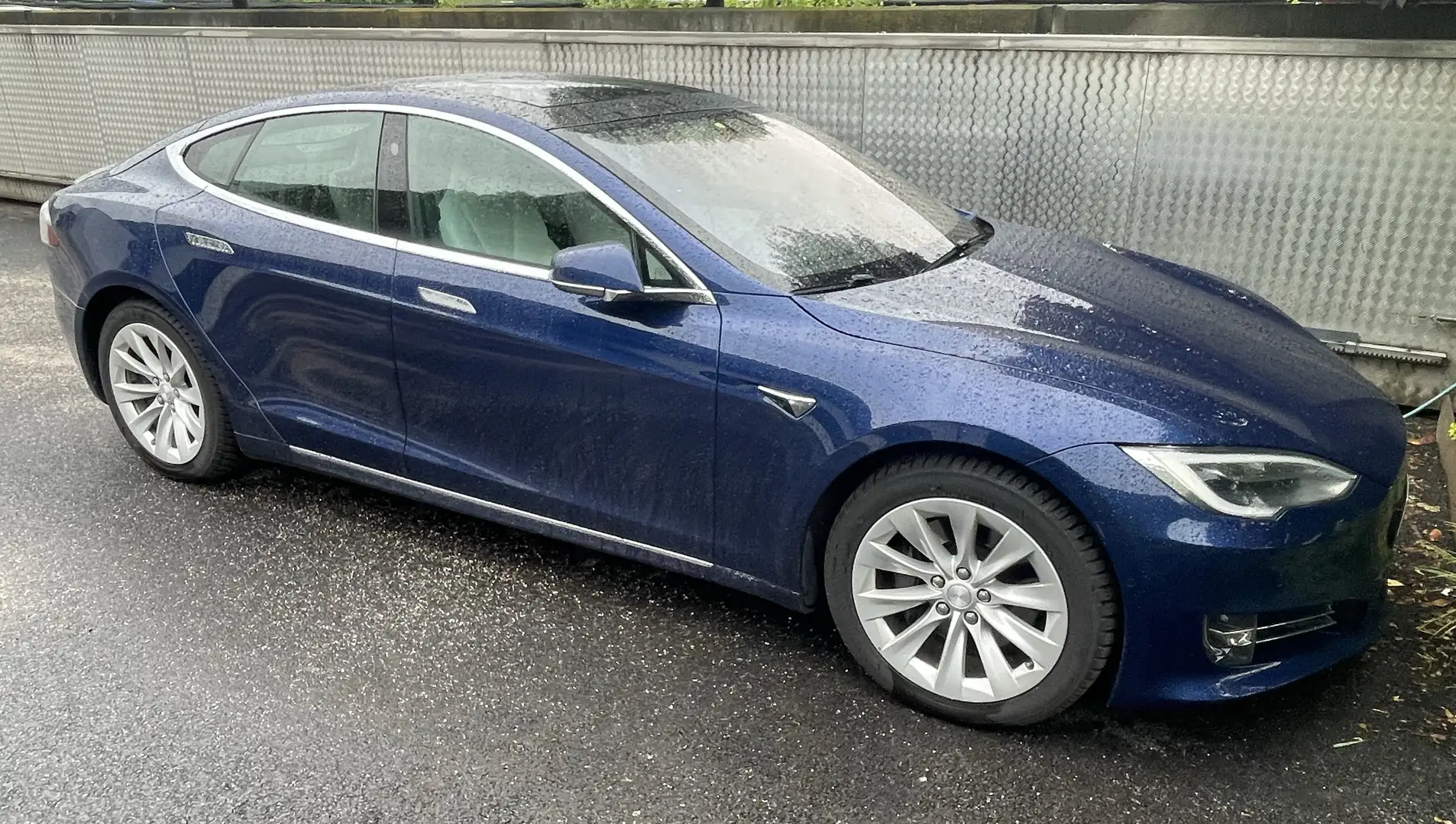 Tesla Model S 100D Allradantrieb - 2