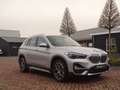 BMW X1 xDrive20i | 4x4 | Carplay | HUD | Trekhk | Camera Argent - thumbnail 3