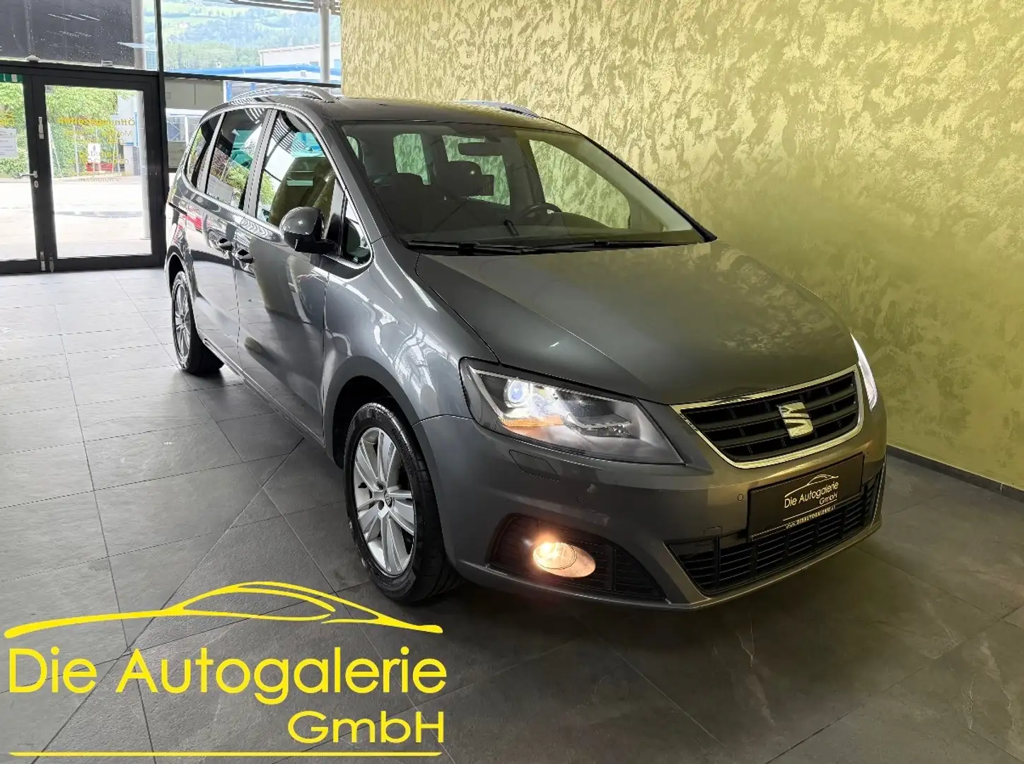 SEAT Alhambra Style Allrad *ERSTBESITZ*7-SITZER*AHK.* Beige - 1