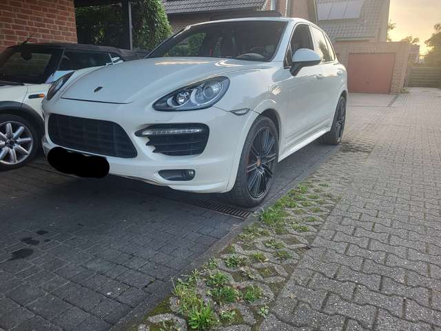 Imagine Porsche Cayenne Cayenne S Tiptronic S