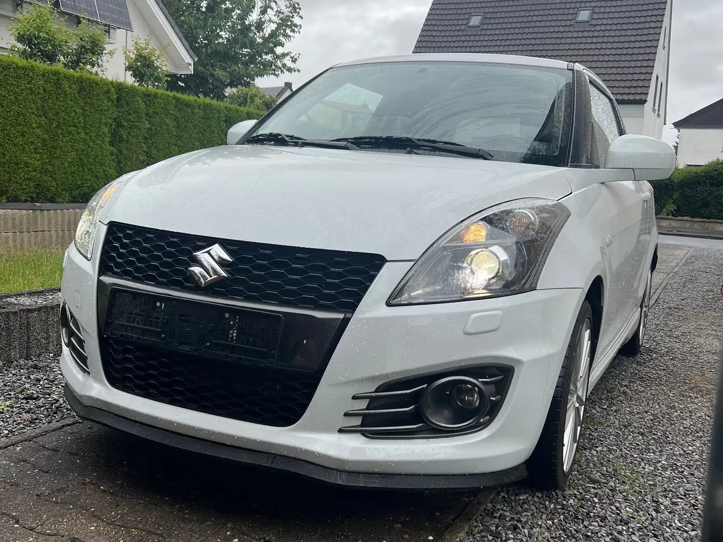 Suzuki Swift Swift 1.6 Sport Weiß - 1