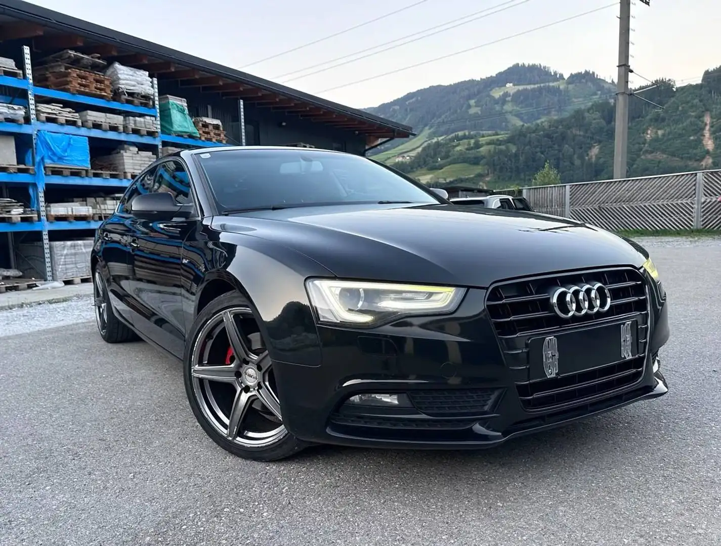 Audi A5 A5 2,0 TDI Sportback S-Line Aut. Schwarz - 1