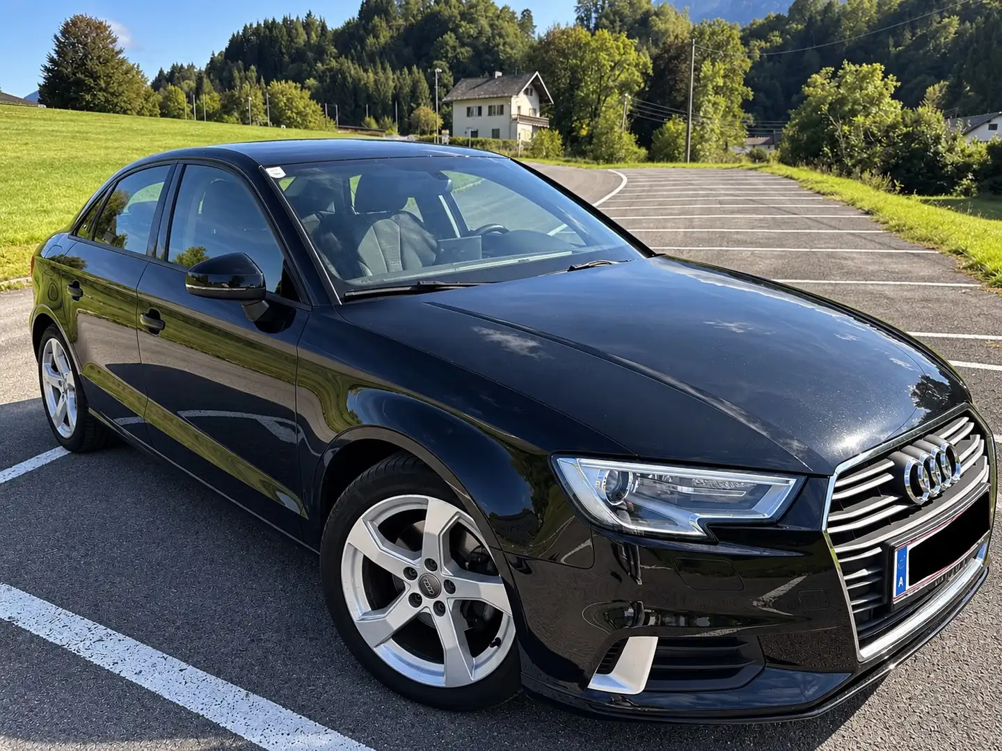Audi A3 A3 1,5 TFSI COD ultra S-tronic sport sport Schwarz - 1