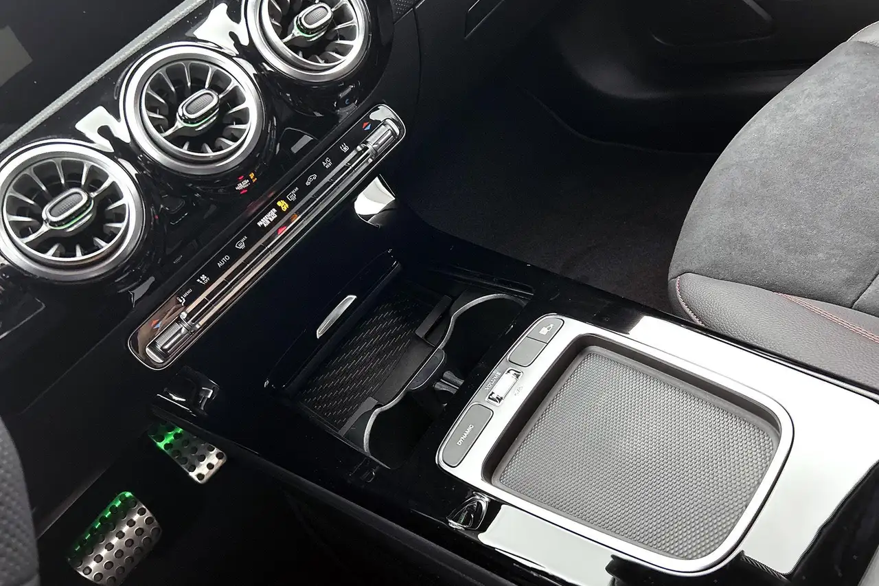 Mercedes-Benz A-Class 2026 — фото 10