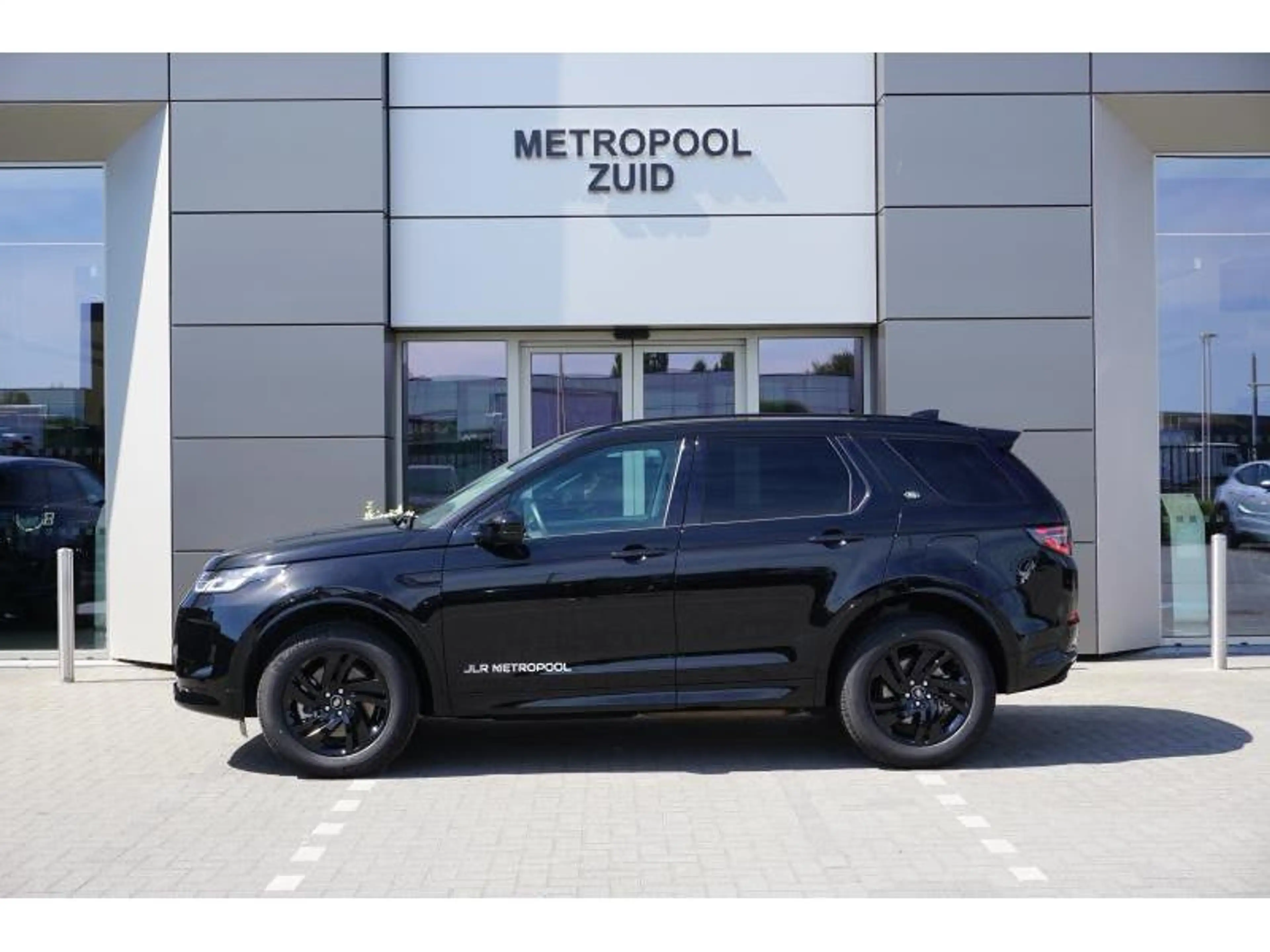 Land Rover Discovery Sport S — photo 8