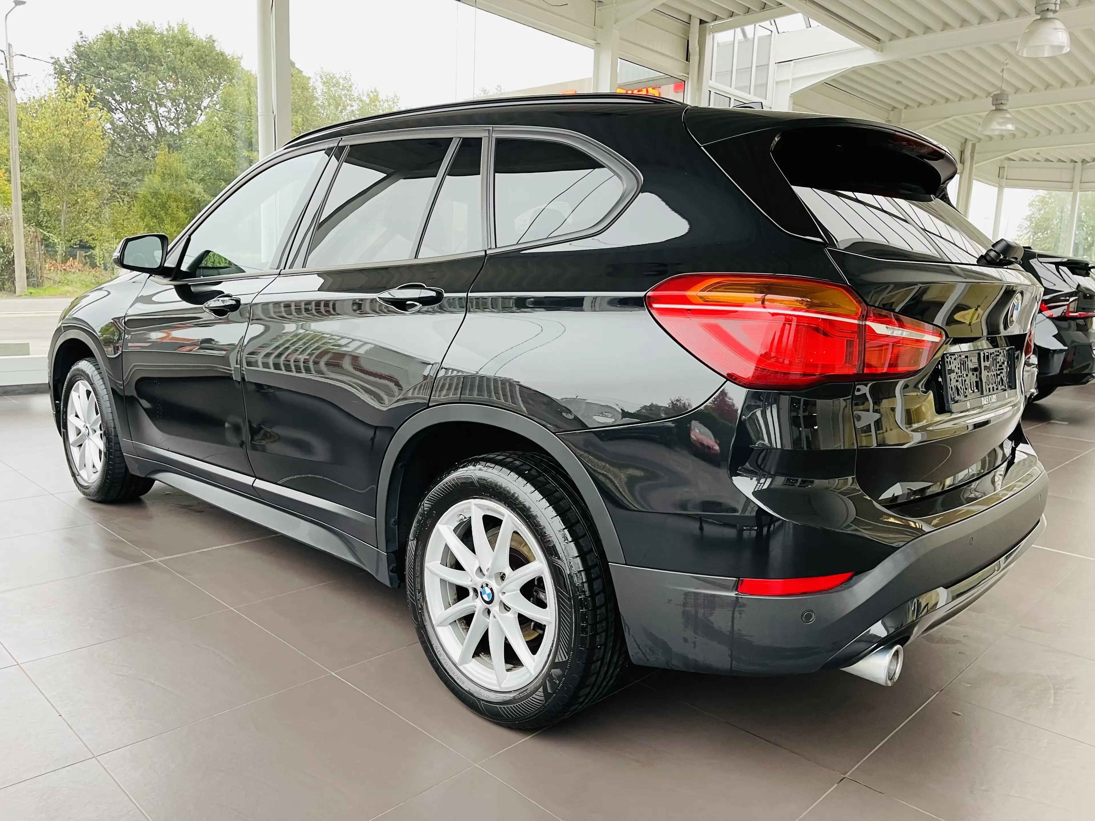 BMW X1 1.5 d *** GARANTIE + CUIR + GPS + CLIM AUTO *** — photo 7