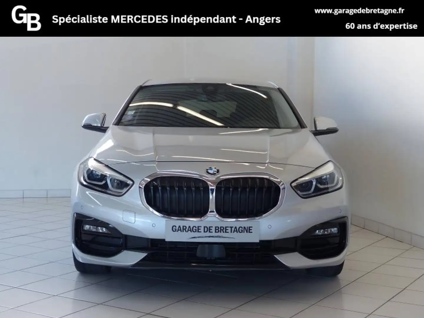 BMW 118 118iA 140ch Edition Sport DKG7 Silber - 2