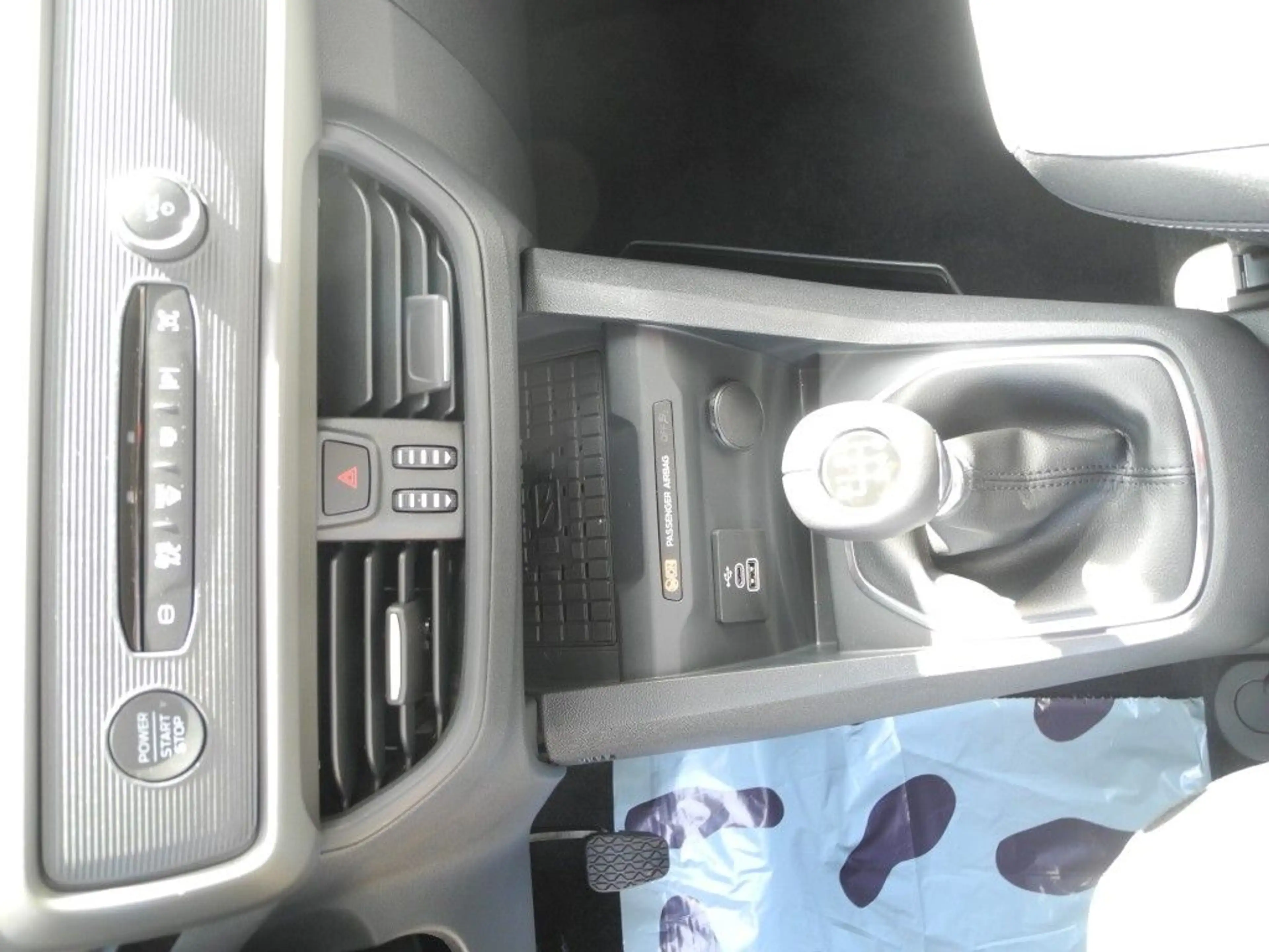Ford Tourneo Courier 1.0 TITANIUM - Navi, ACC, TW-Ass., Kamera, PDC v/h — photo 13
