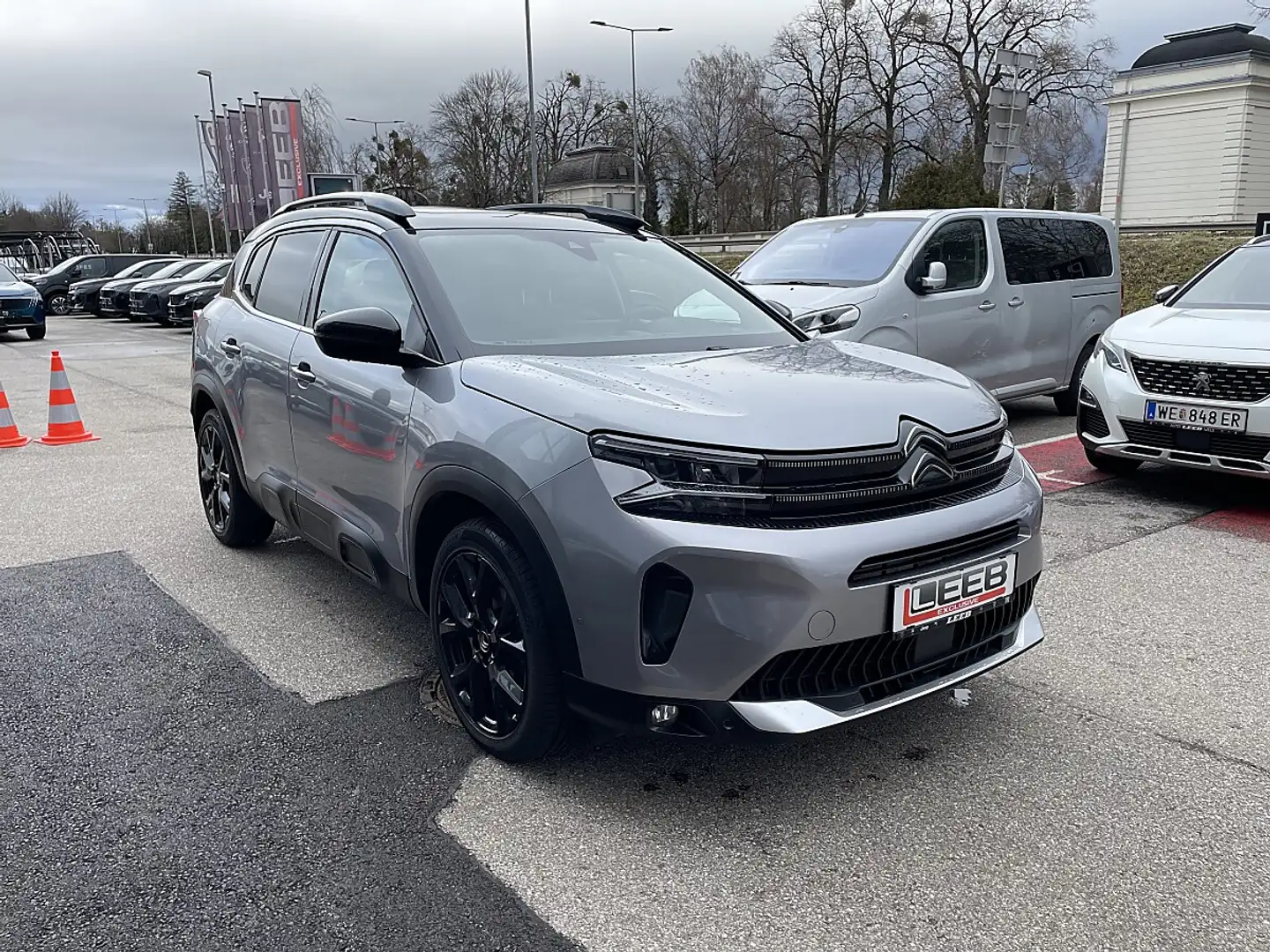 Citroen C5 Aircross BlueHDI 130 S&S EAT8 Shine Pack Grau - 2