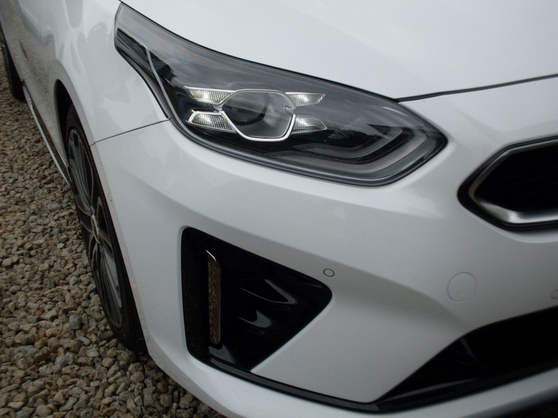 Kia ProCeed / pro_cee'd GT — photo 6