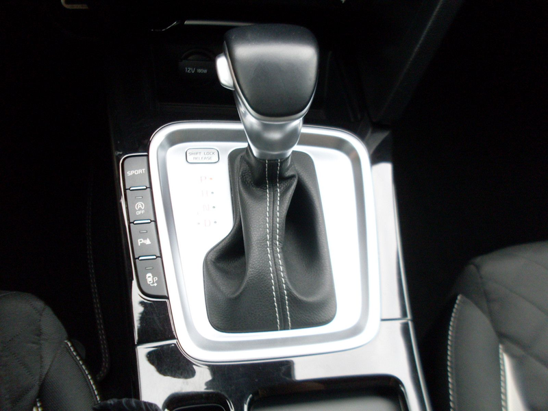Kia ProCeed / pro_cee'd GT — photo 12