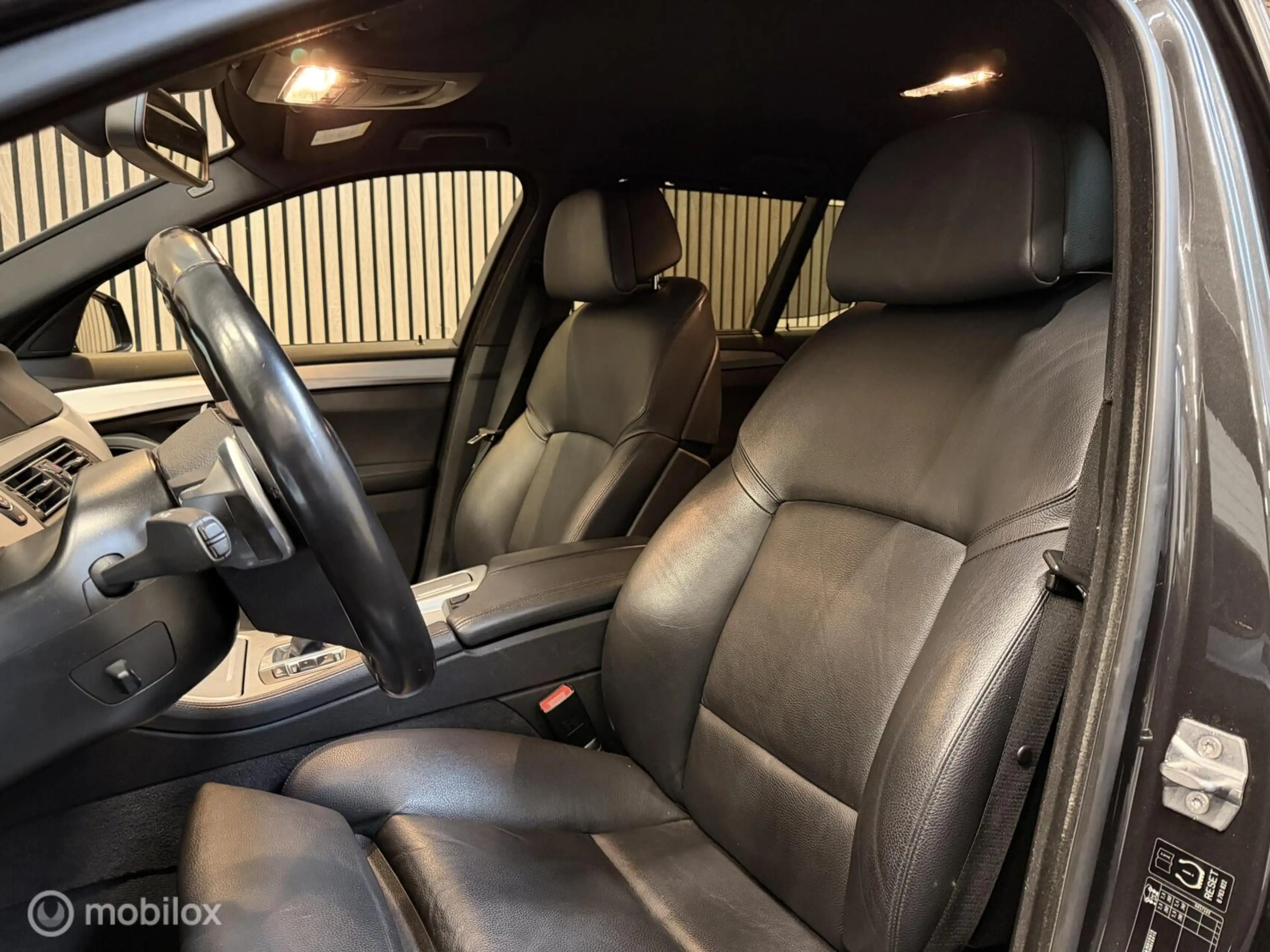 BMW 535 5-serie Touring 535xi M-Sport 306pk LEDER MEMORY X — photo 9