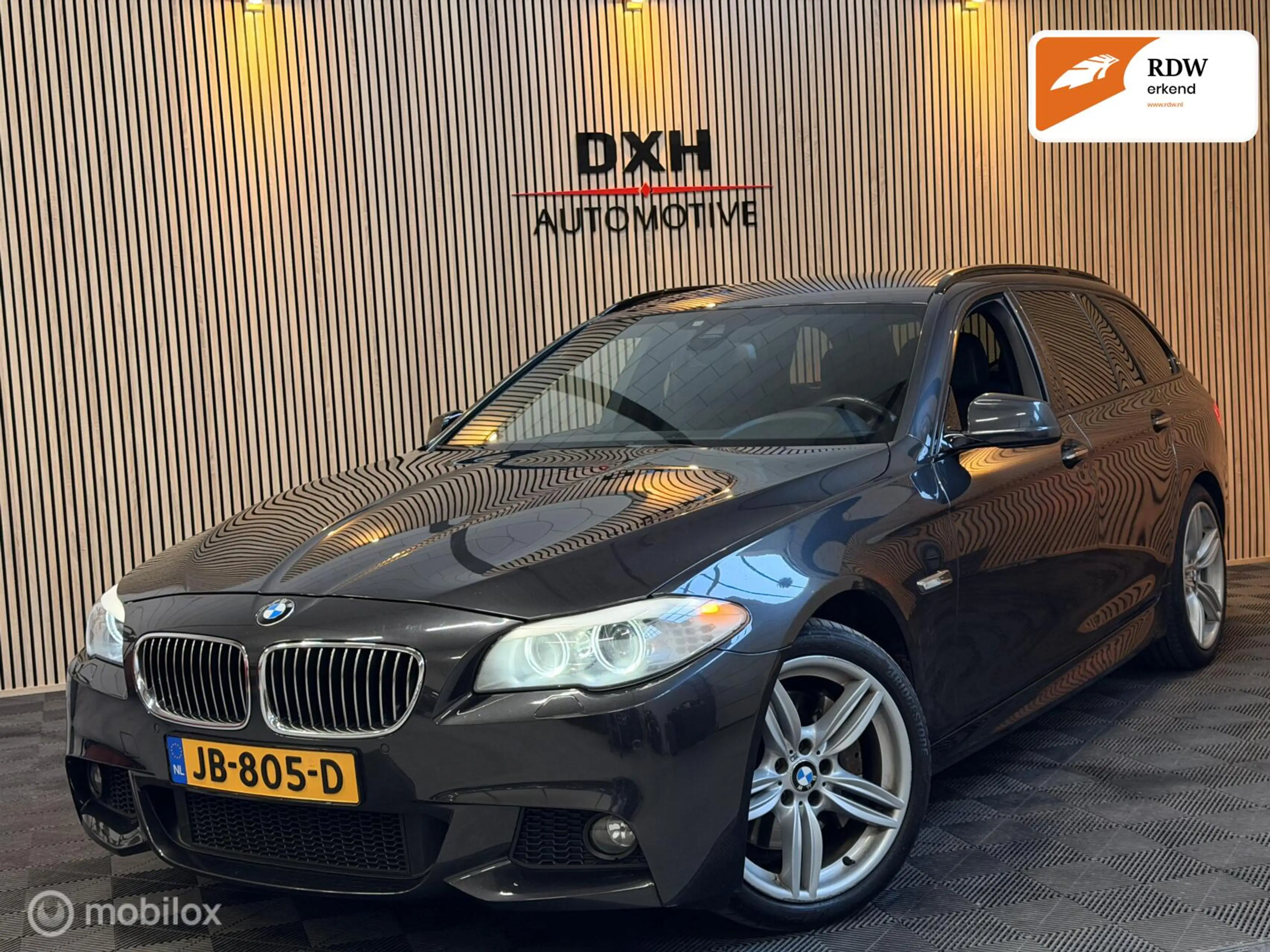 BMW 535 5-serie Touring 535xi M-Sport 306pk LEDER MEMORY X