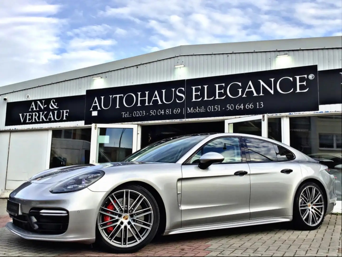 Porsche Panamera Turbo V8~Sport Chrone~App~Kamera~Matrix Gris - 2
