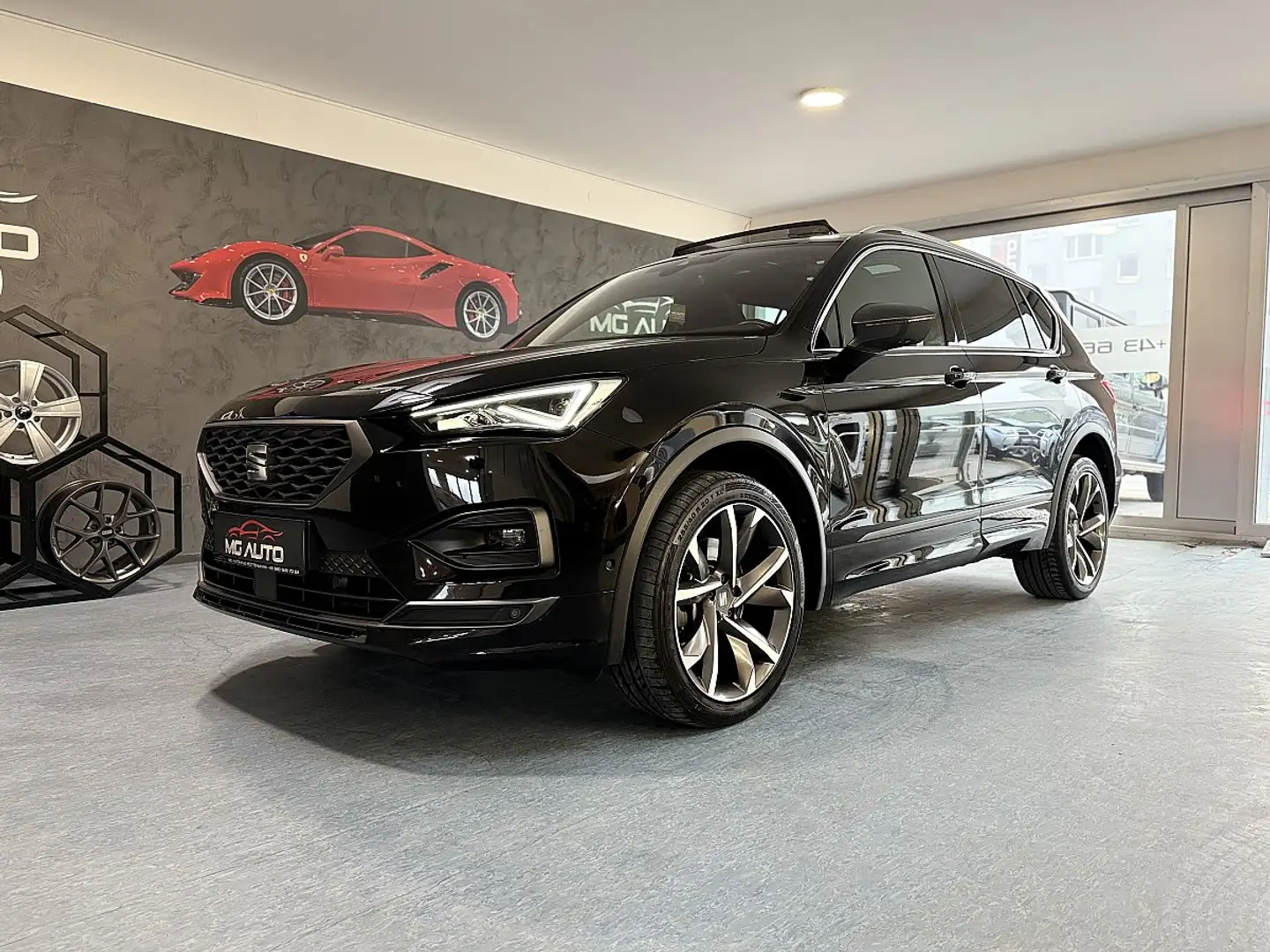 SEAT Tarraco 2.0 TDI FR DSG ALLRAD *7.SITZER*PANO*AHK*VOLL A... Schwarz - 1