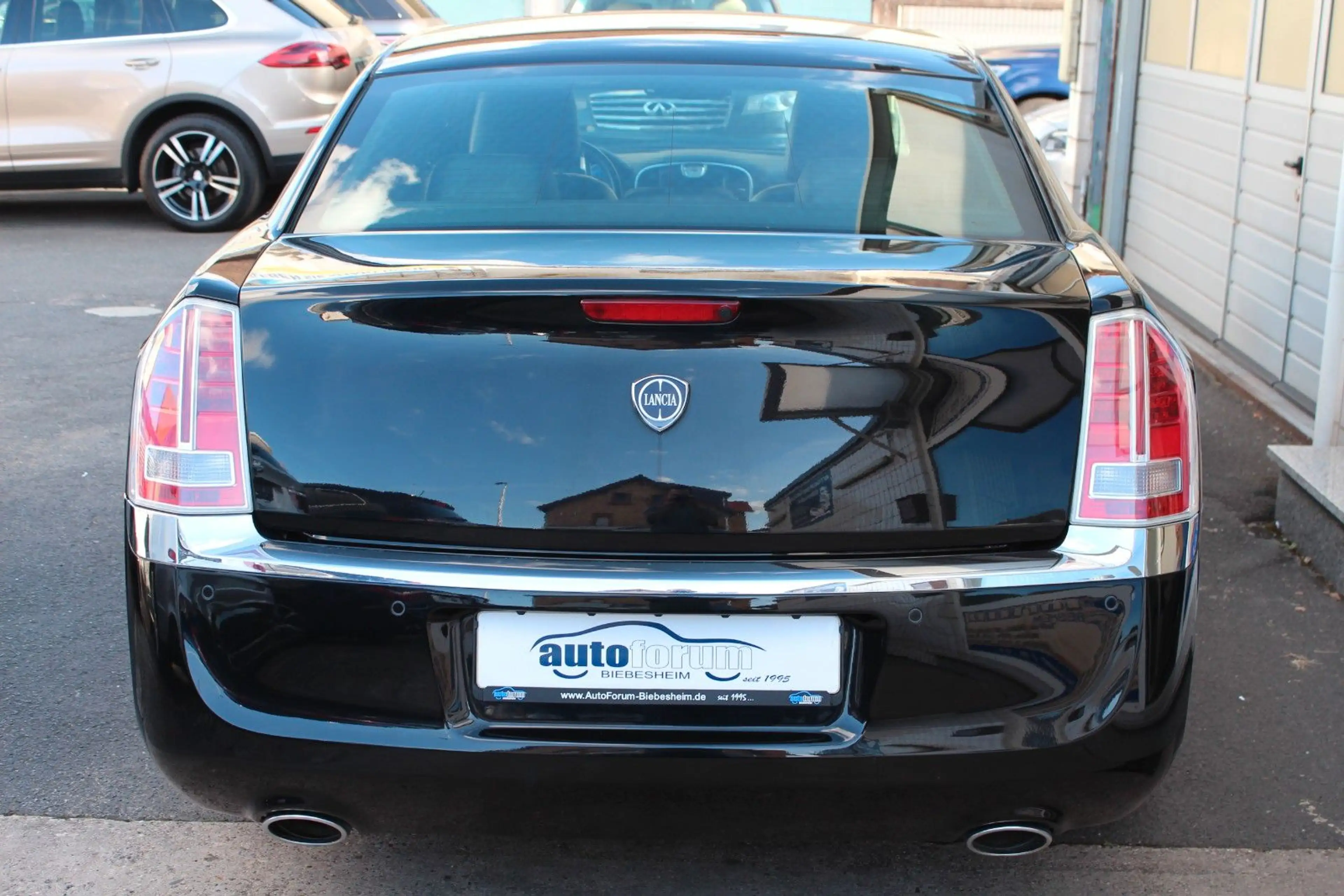 Lancia Thema 3.0 CRD V6 Platinum Bi-Xenon*Leder*abn.AHK — photo 6