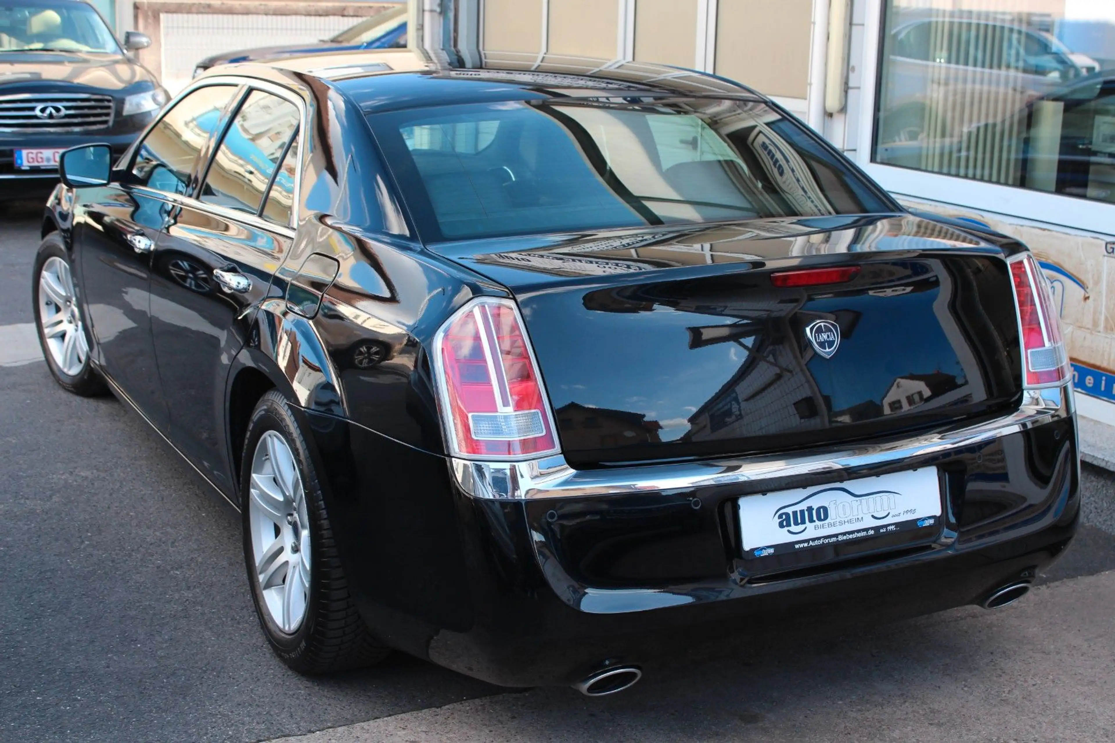 Lancia Thema 3.0 CRD V6 Platinum Bi-Xenon*Leder*abn.AHK — photo 5