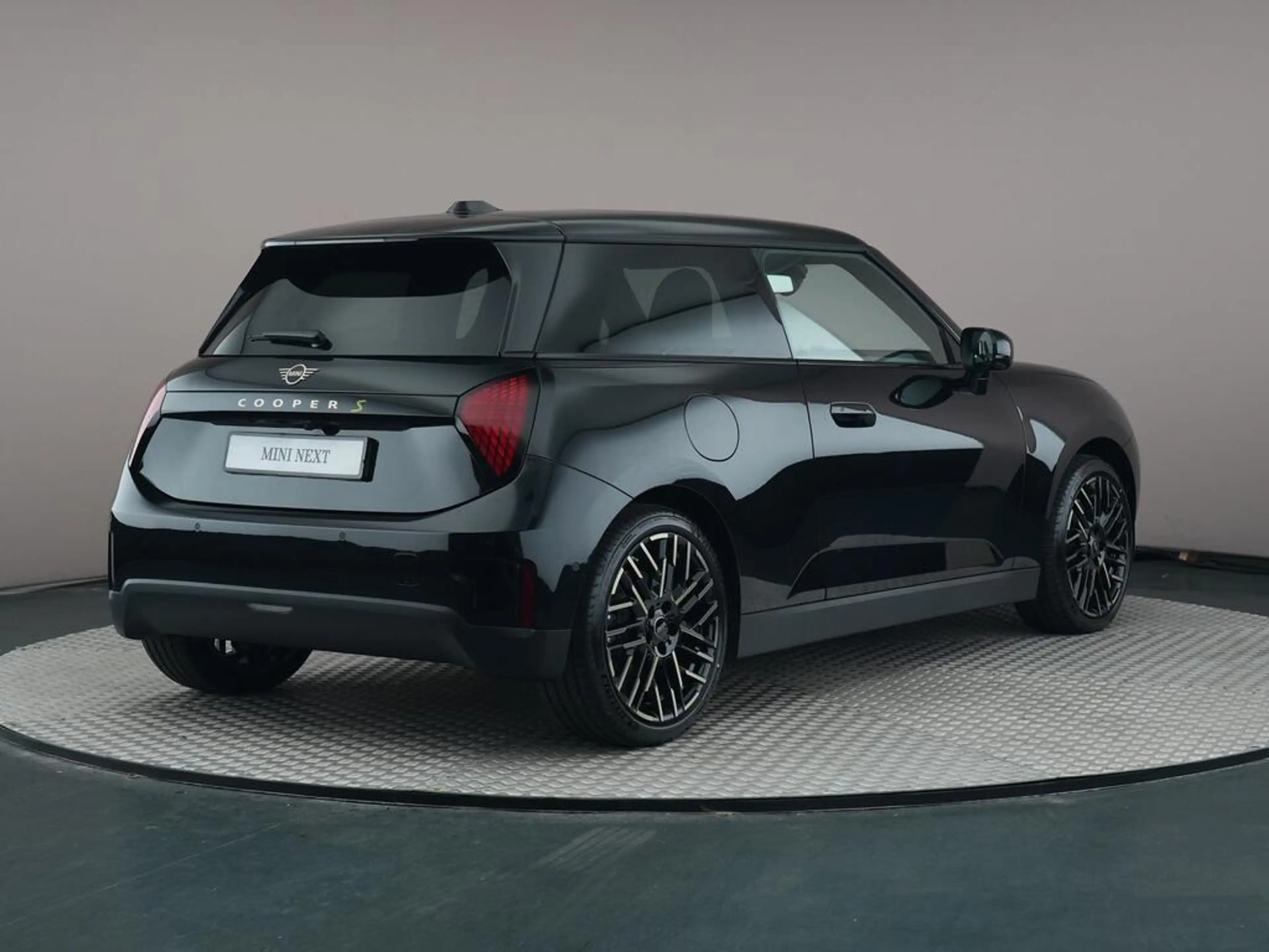 MINI Cooper SE 3-Deurs Favoured M 54.2 kWh — photo 11