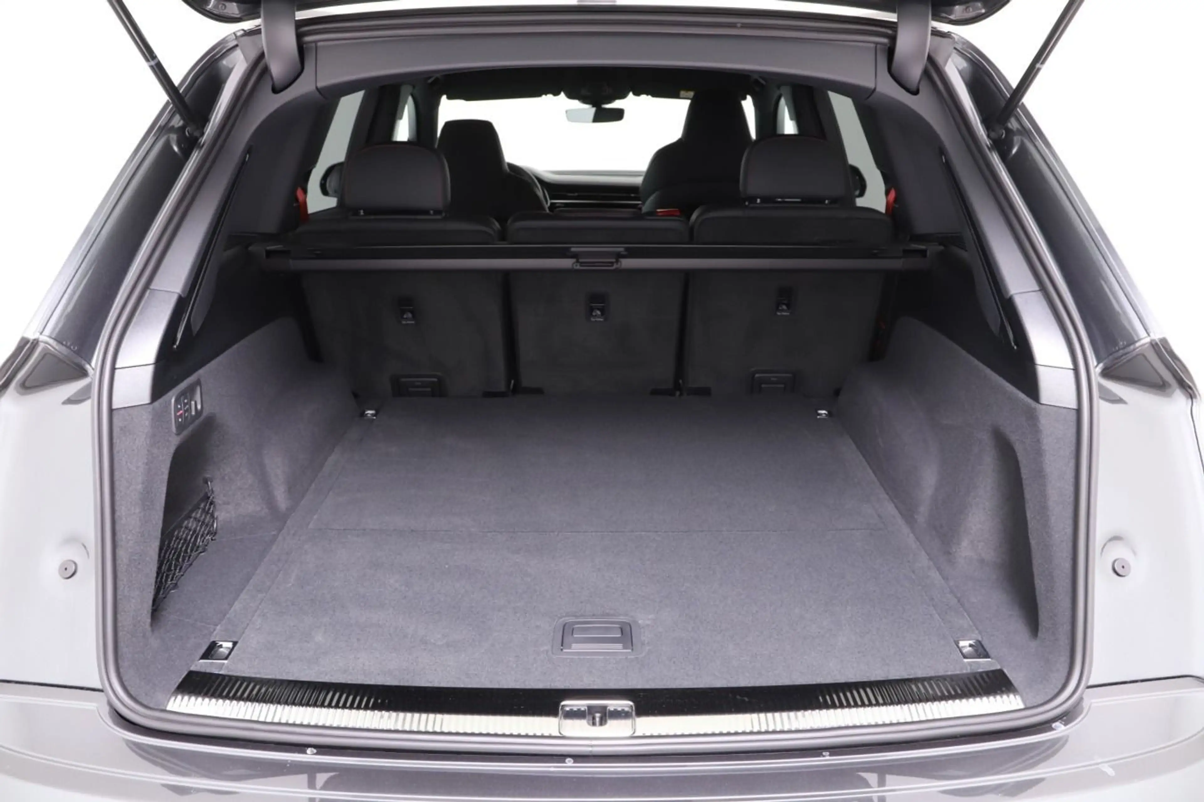 Audi SQ7 4.0 TFSI Q Tip. Matrix/Luft/ACC/360°/Navi/AH — photo 16