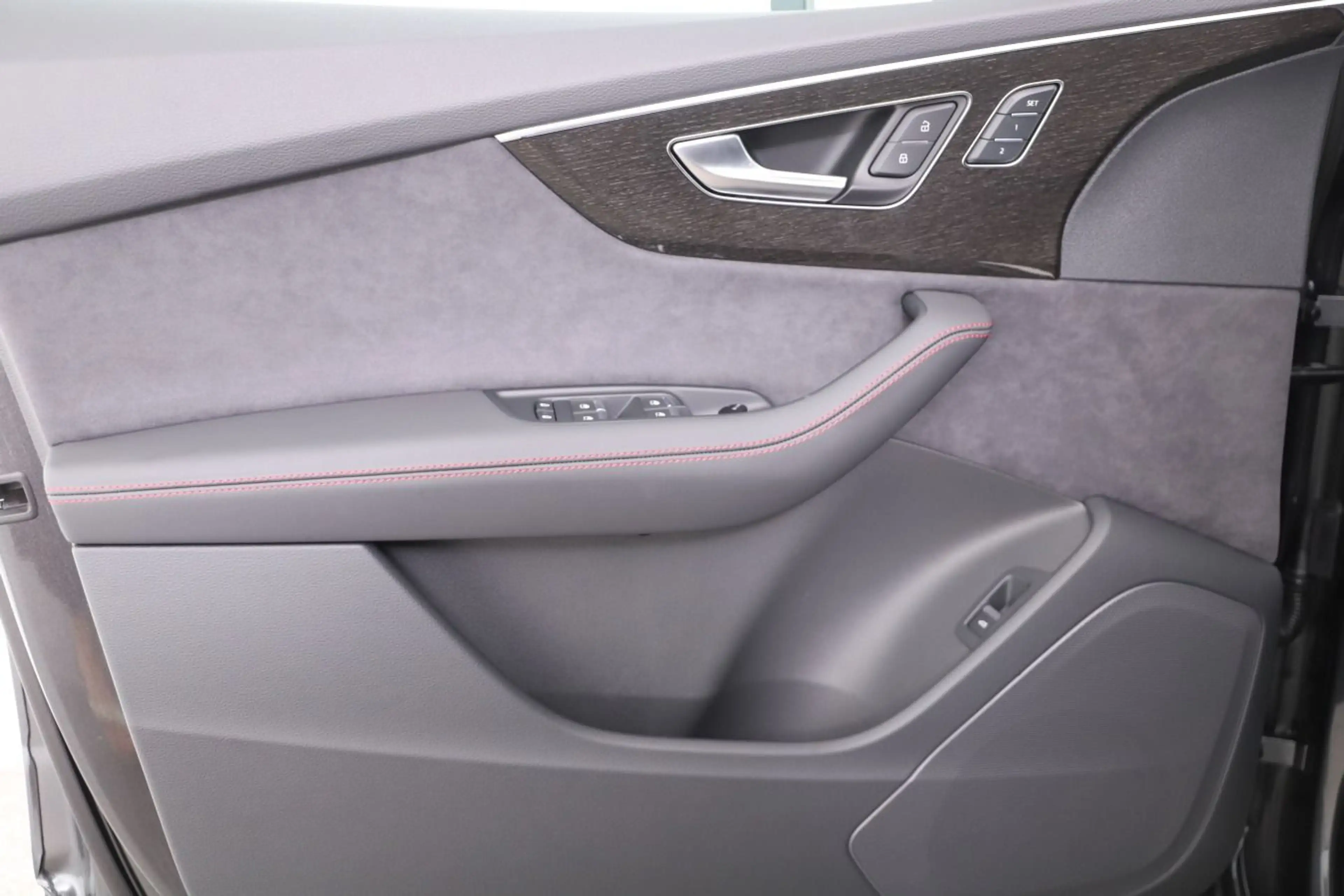 Audi SQ7 4.0 TFSI Q Tip. Matrix/Luft/ACC/360°/Navi/AH — photo 15