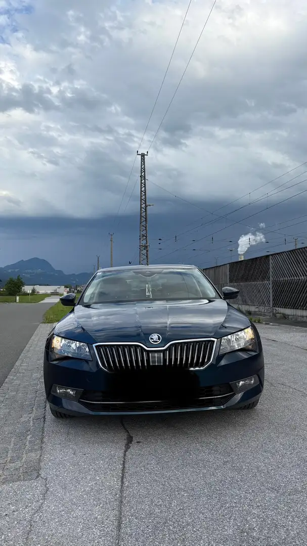 Skoda Superb 2,0 TDI Ambition DSG - 1