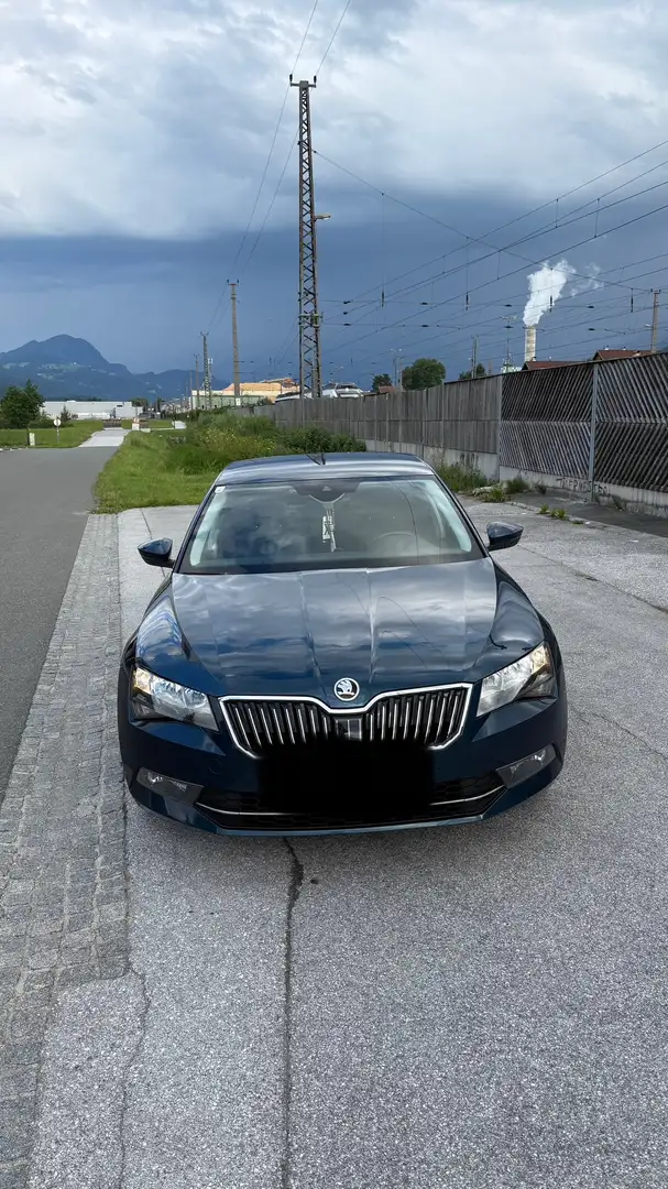 Skoda Superb 2,0 TDI Ambition DSG - 2