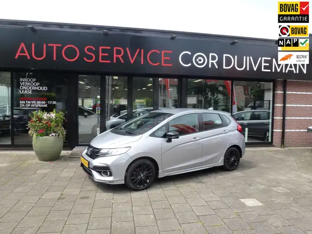Honda Jazz DYNAMIC UITVOERING AUTOMAAT//NAVIGATIE//44000KM