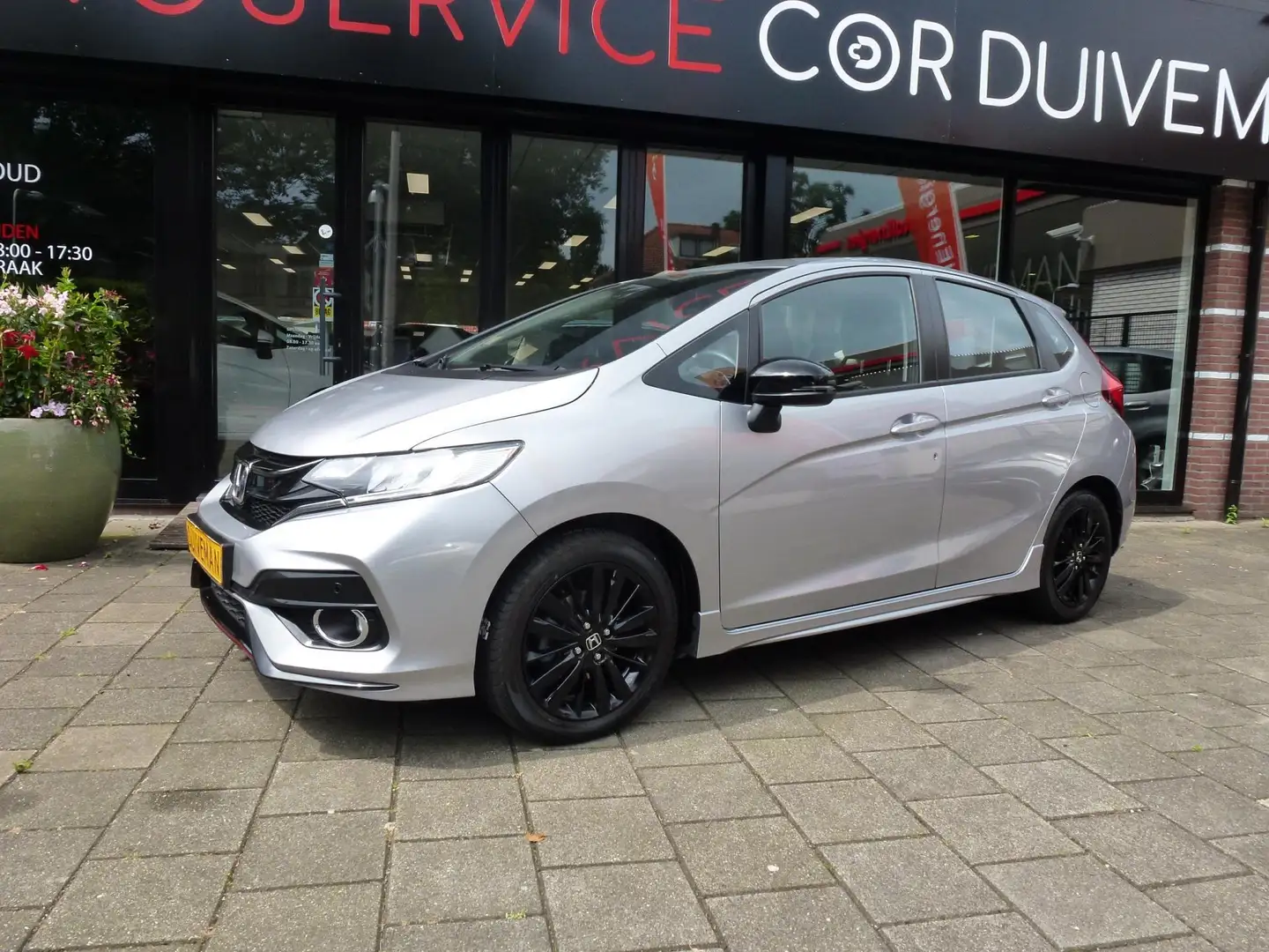 Honda Jazz DYNAMIC UITVOERING AUTOMAAT//NAVIGATIE// VOLLEDIG Grijs - 2