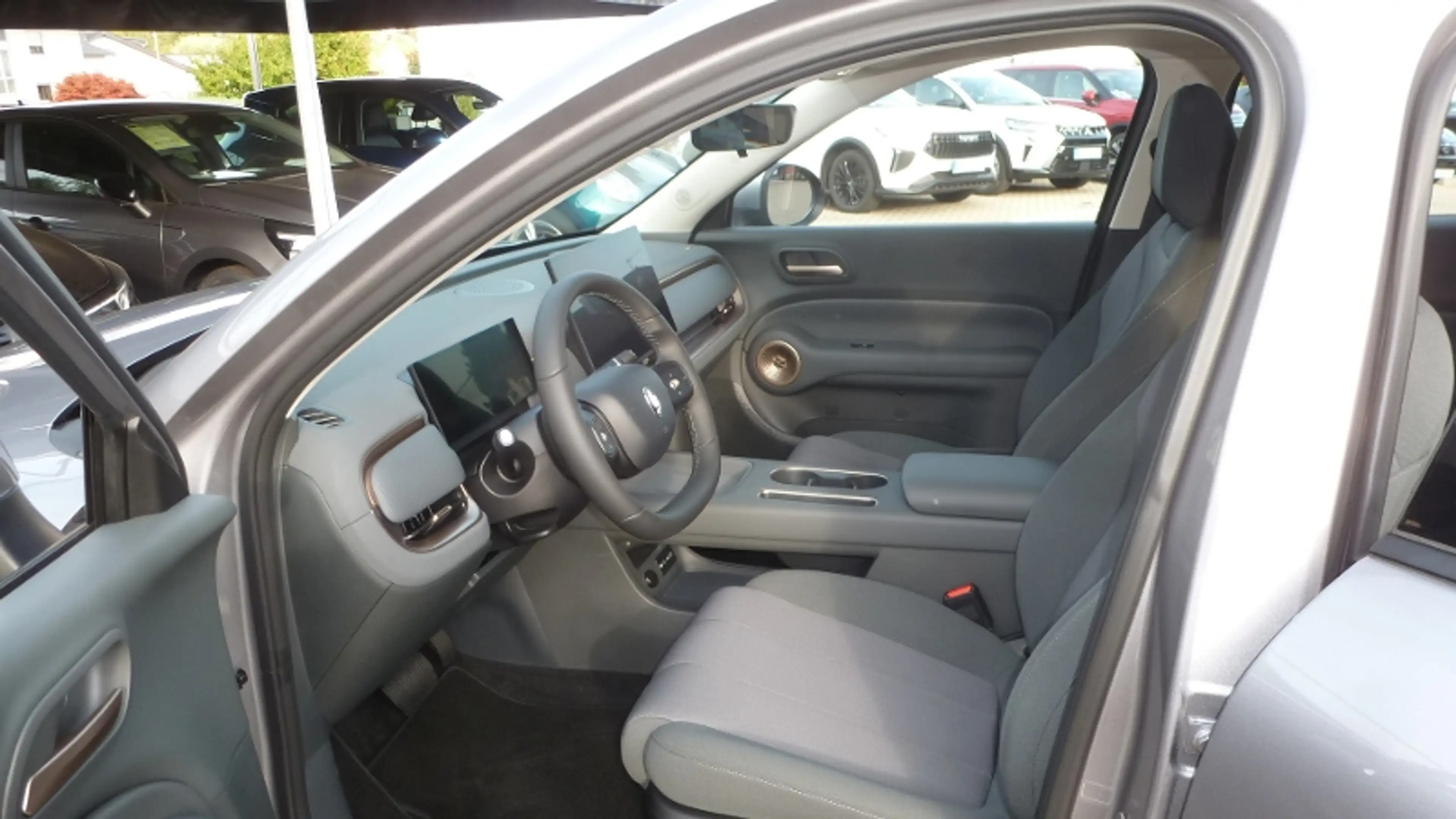 GWM ORA 5 SUV ORA 5 1,5 Turbo SUV Hybrid Premium — photo 7