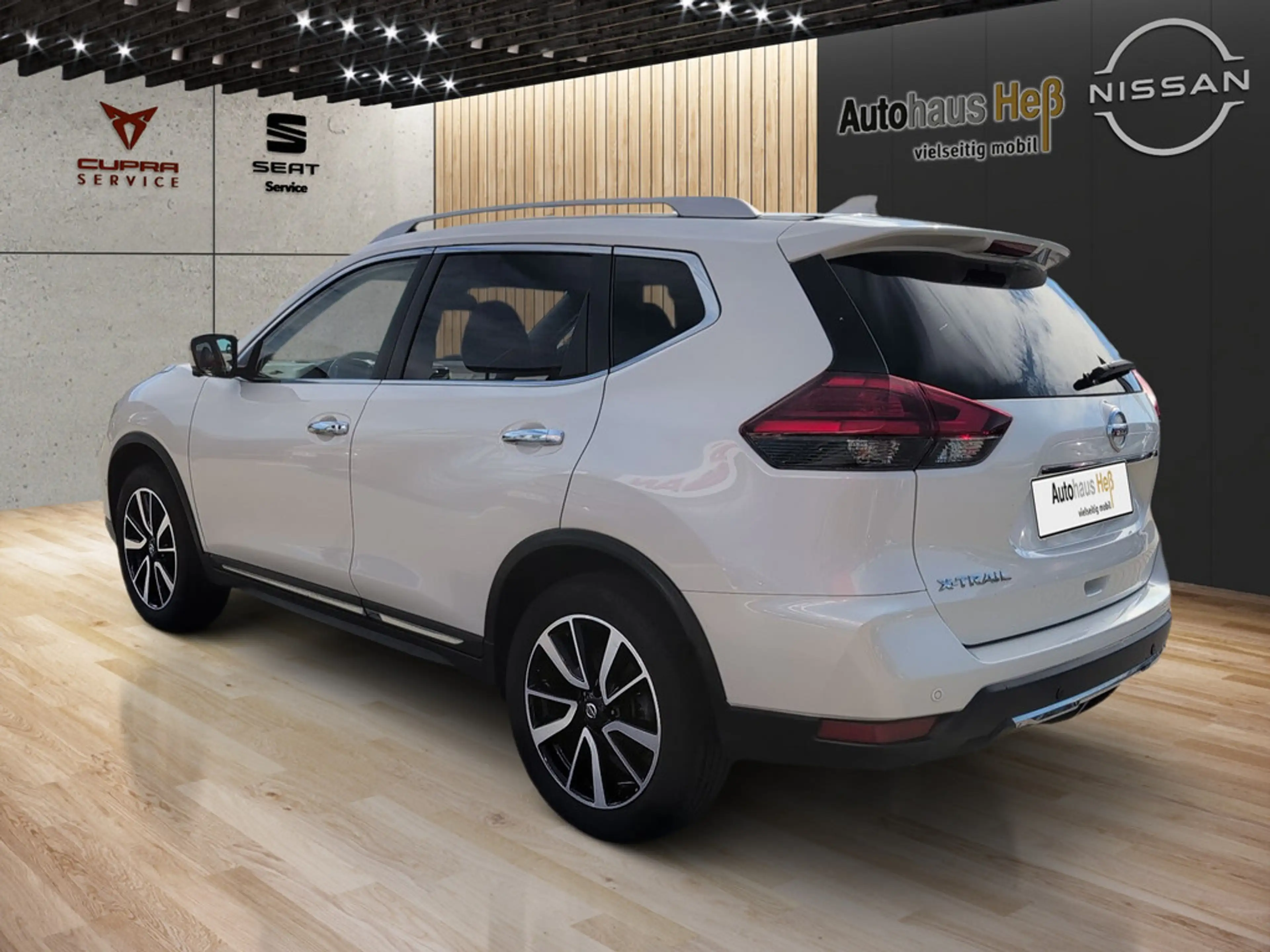 Nissan X-Trail 1.3 Tekna ACC BOSE LEDER 360° LED SHZ — photo 8
