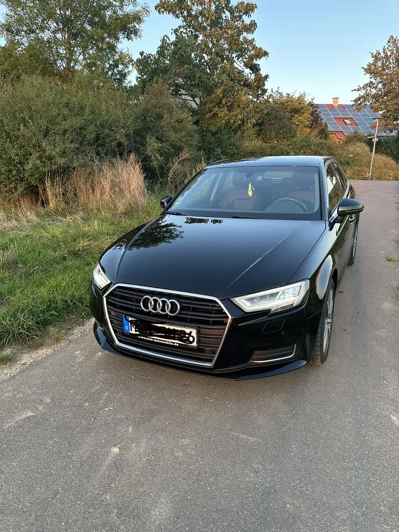 Audi A3 35 TDI design Schwarz - 1