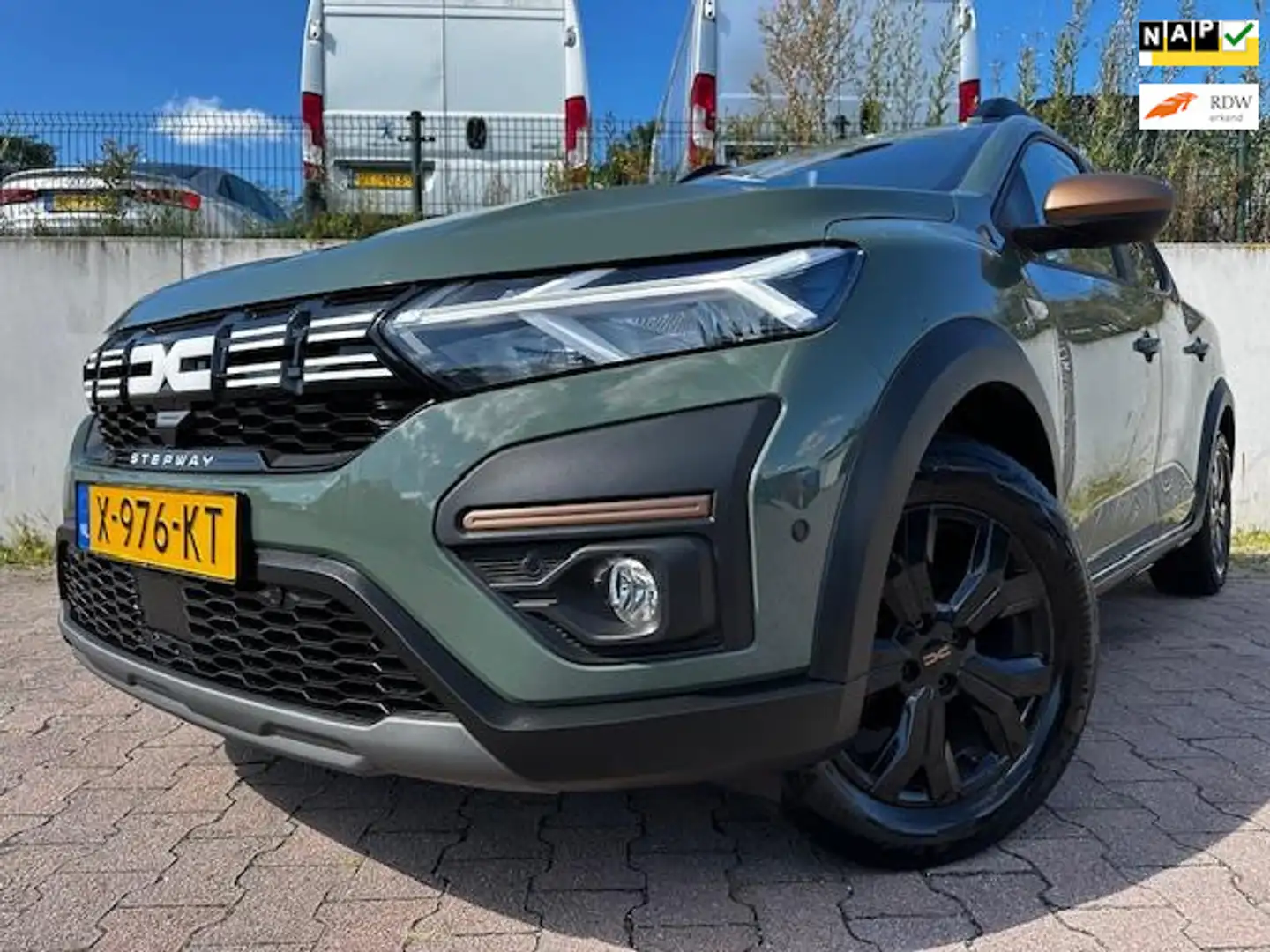 Dacia Sandero Stepway 1.0 TCe 100 ECO-G Up&Go/LPG/ EXTREME/CARPL Gris - 1