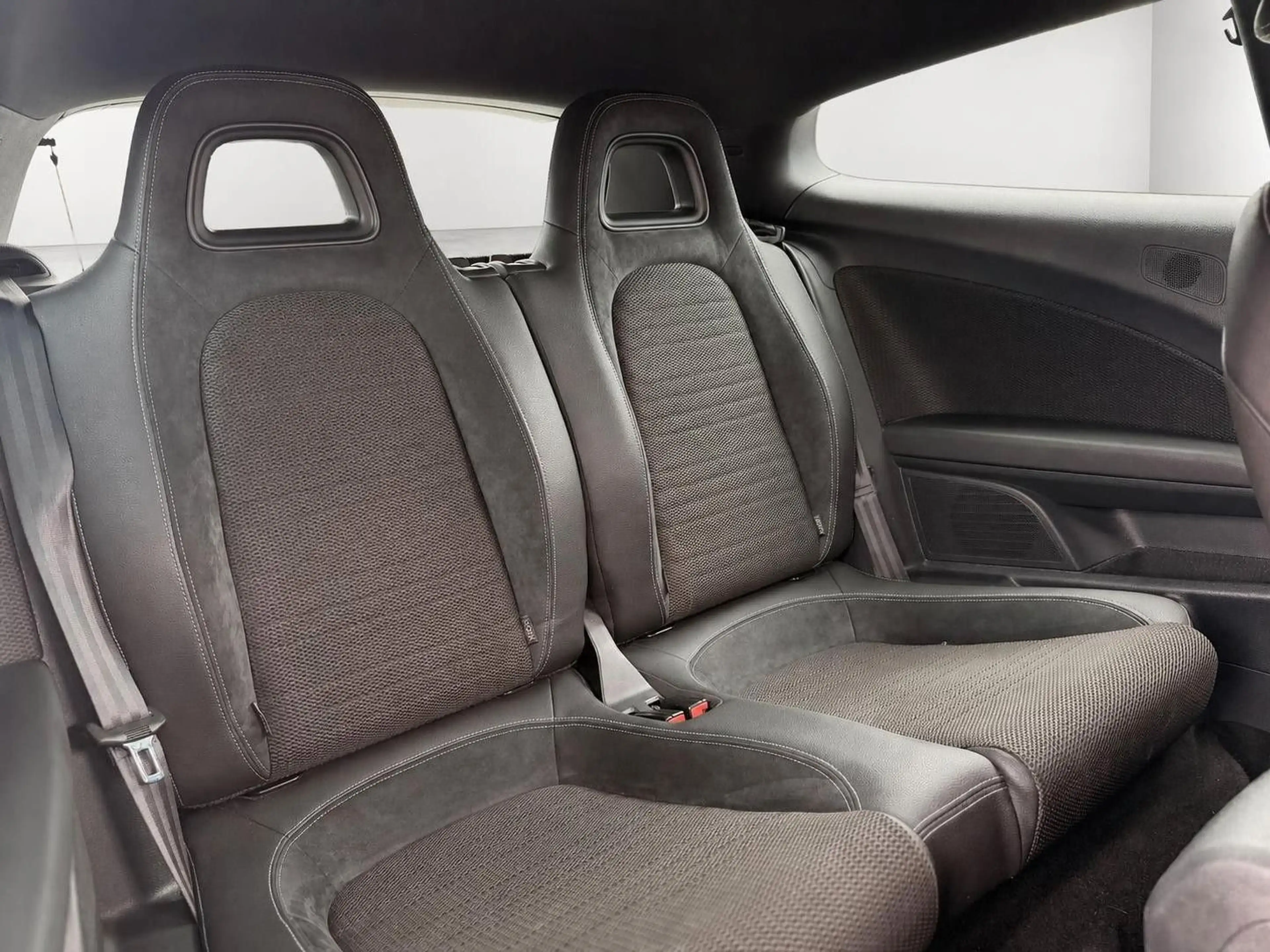 Volkswagen Scirocco 1.4 TSI BMT/Start-Stopp — photo 9
